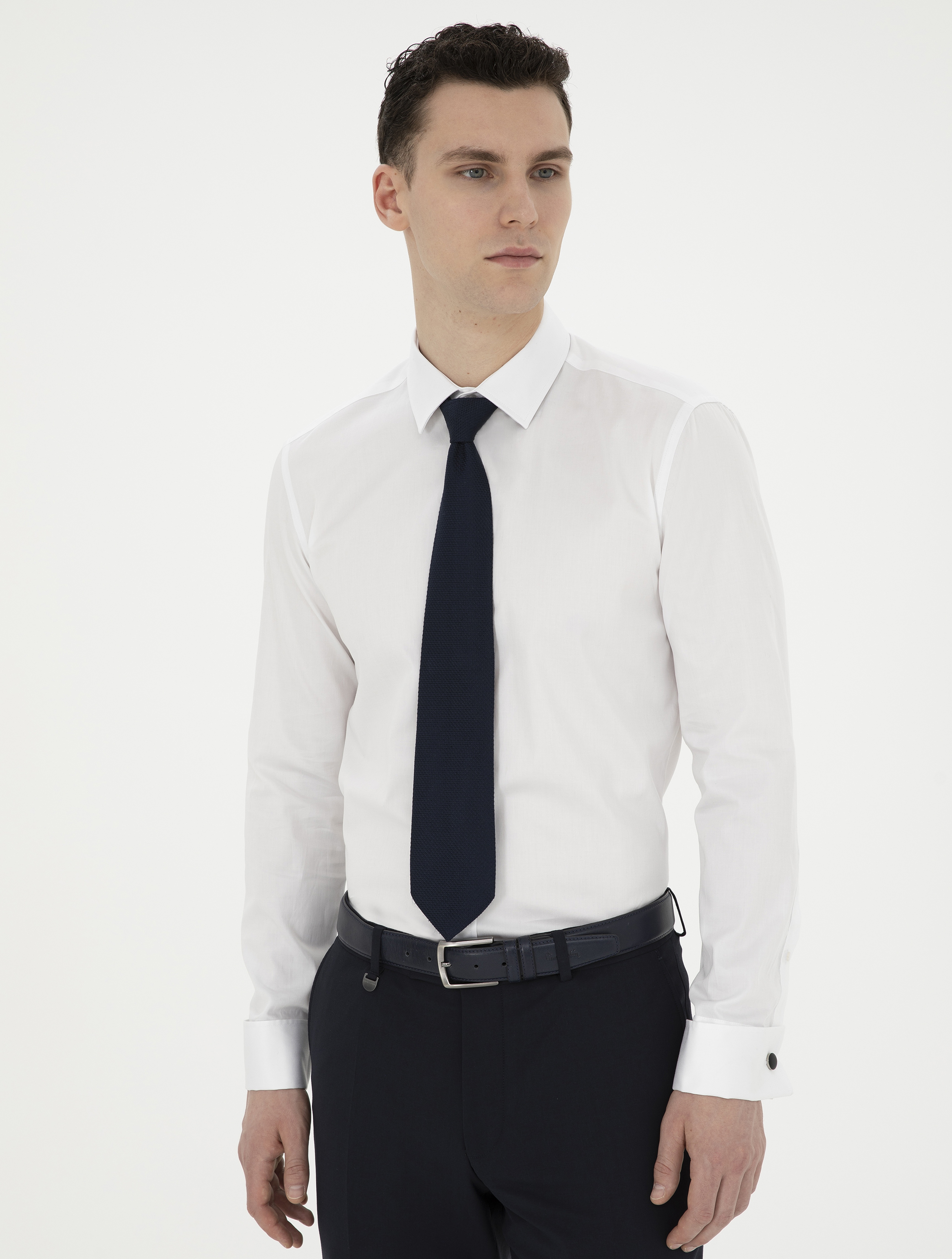 Beyaz Slim Fit Uzun Kollu Basic Gömlek - Image 3