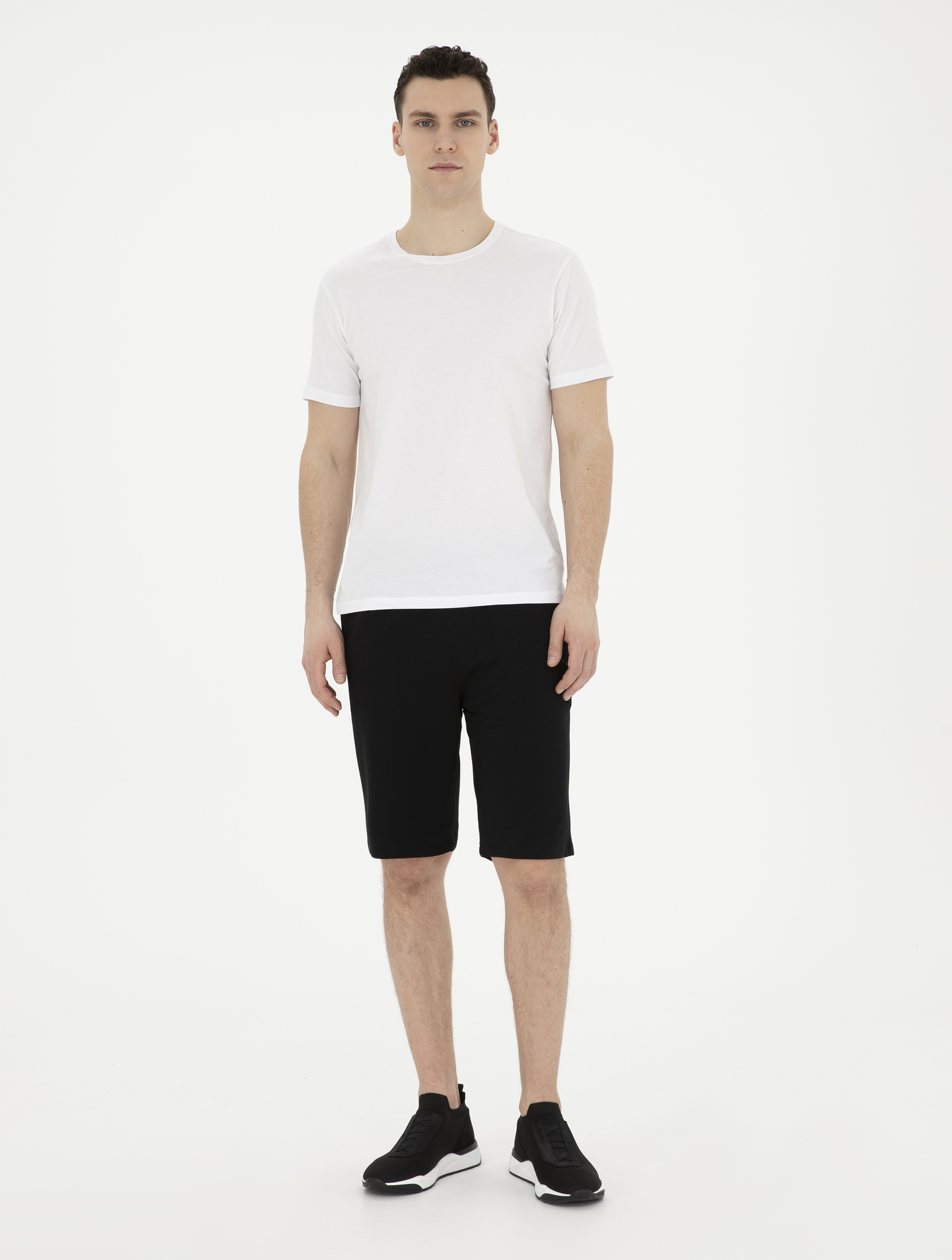 Siyah Slim Fit Örme Şort - Image 3