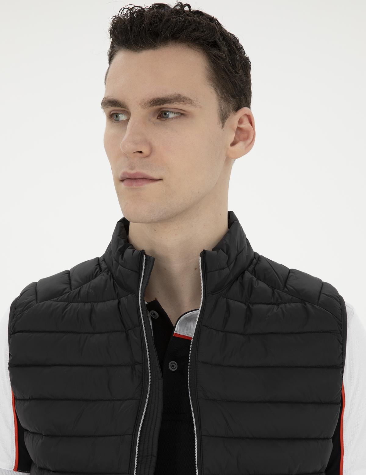 Siyah Dolgulu Ultra Hafif Şişme Yelek - 50281903012