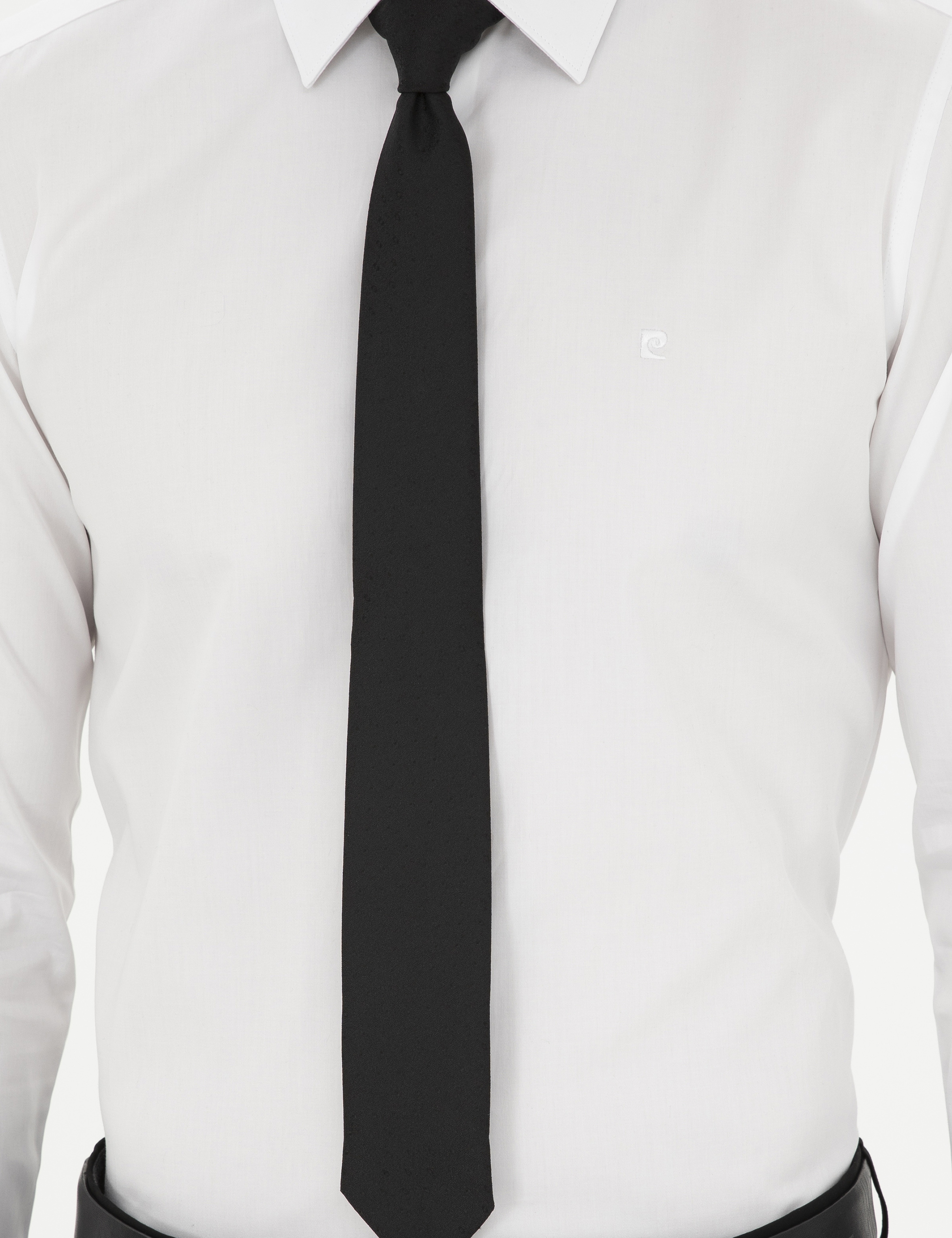 Beyaz %100 Pamuk Parlak Saten Slim Fit Uzun Kollu Basic Gömlek