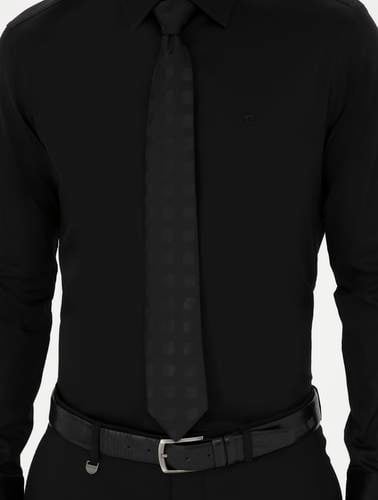 Siyah %100 Pamuk Parlak Saten Slim Fit Uzun Kollu Basic Gömlek