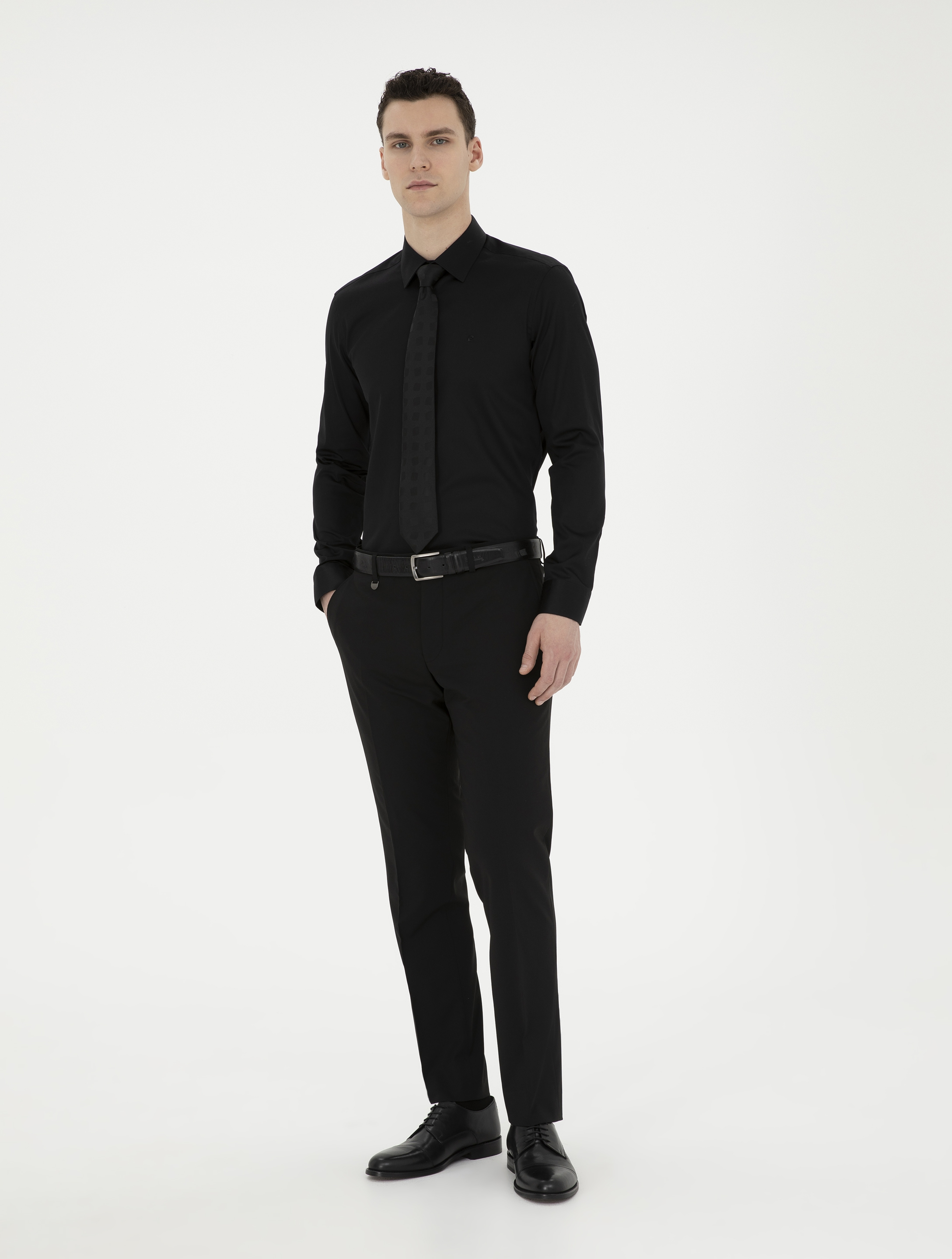 Siyah %100 Pamuk Parlak Saten Slim Fit Uzun Kollu Basic Gömlek - Image 4
