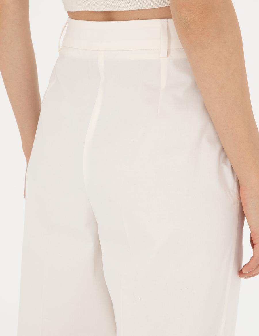Beyaz Yüksek Bel Straight Fit Pantolon