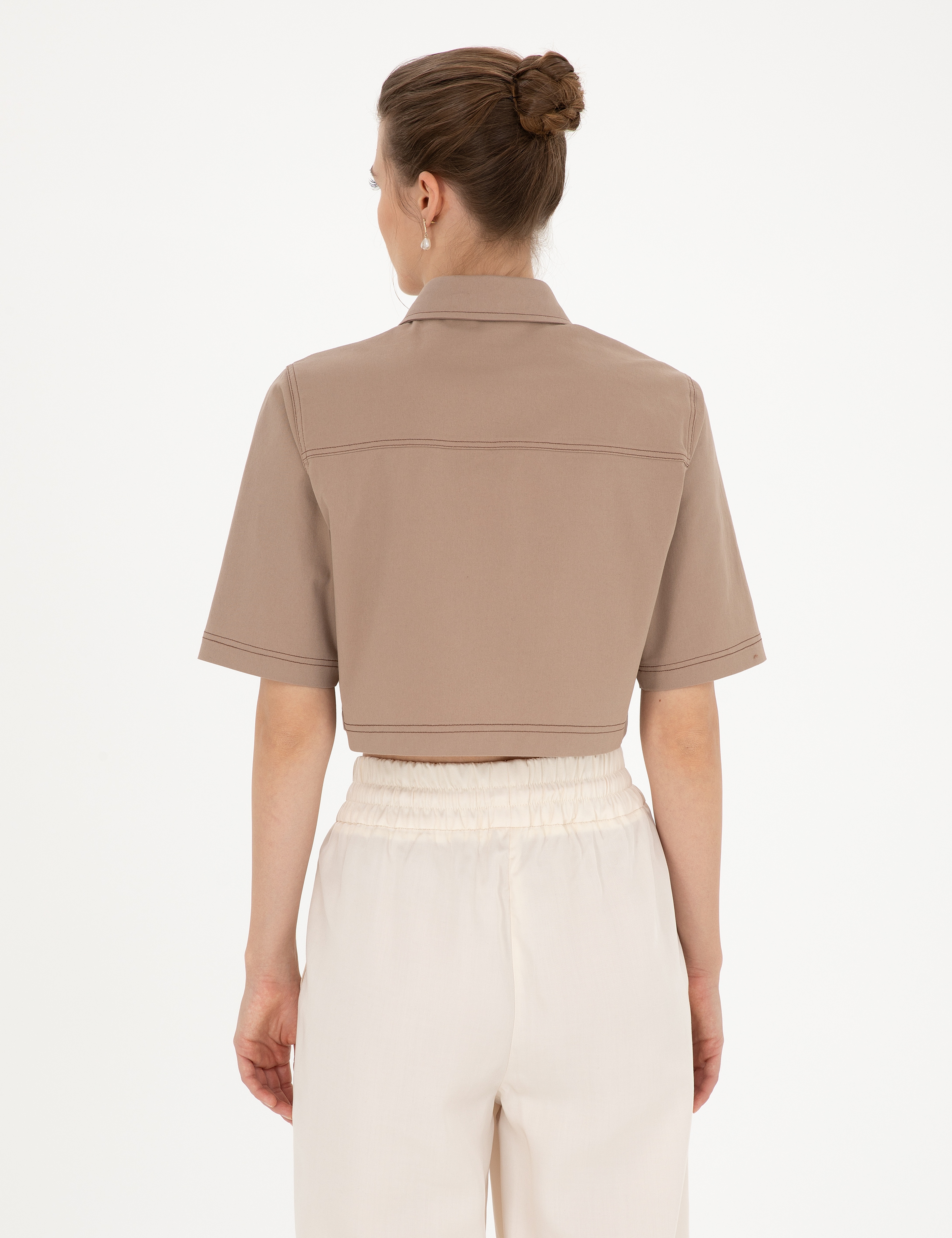 Bej Crop Top Kısa Kollu Gömlek - Image 5
