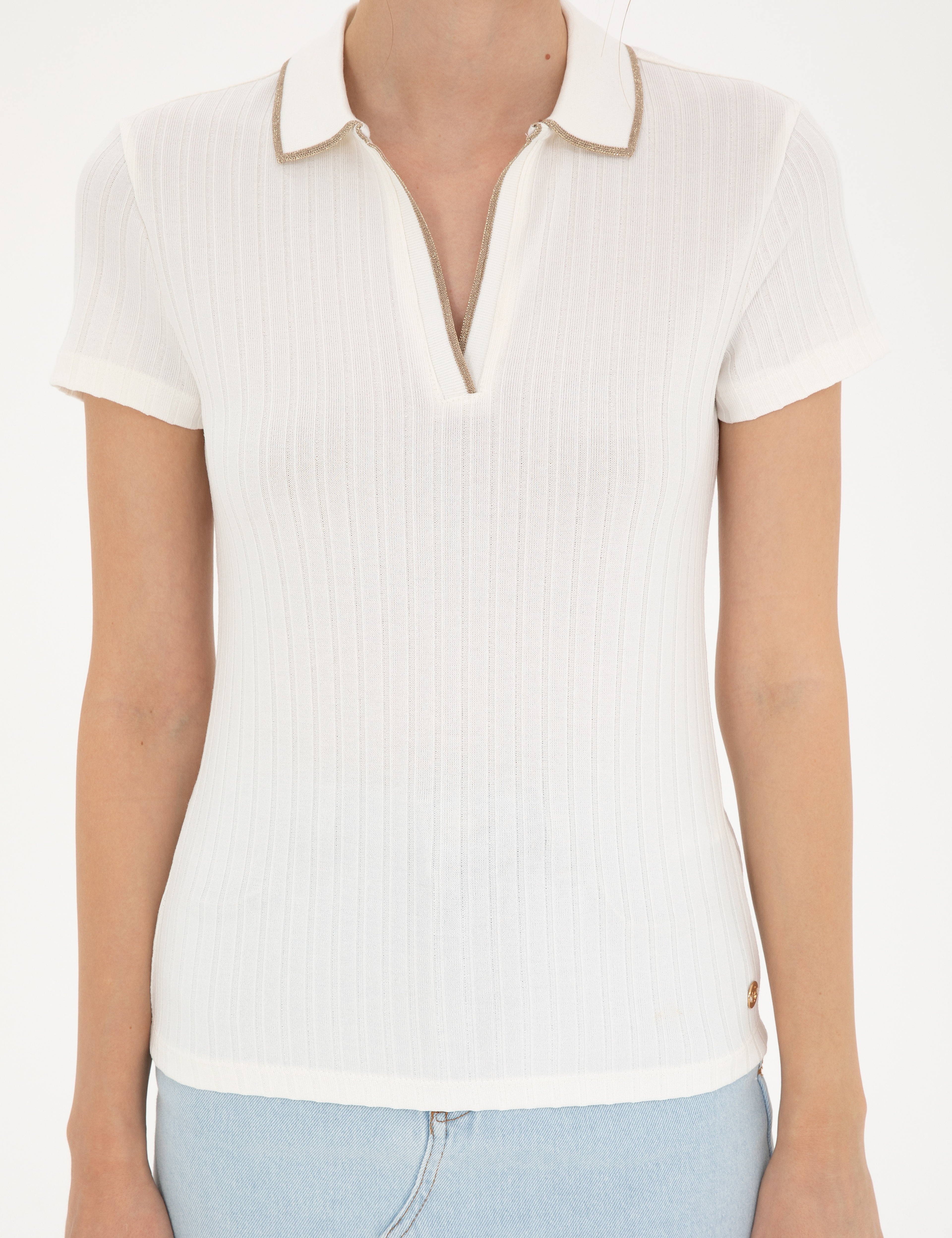 Ekru Slim Fit Triko Tişört
