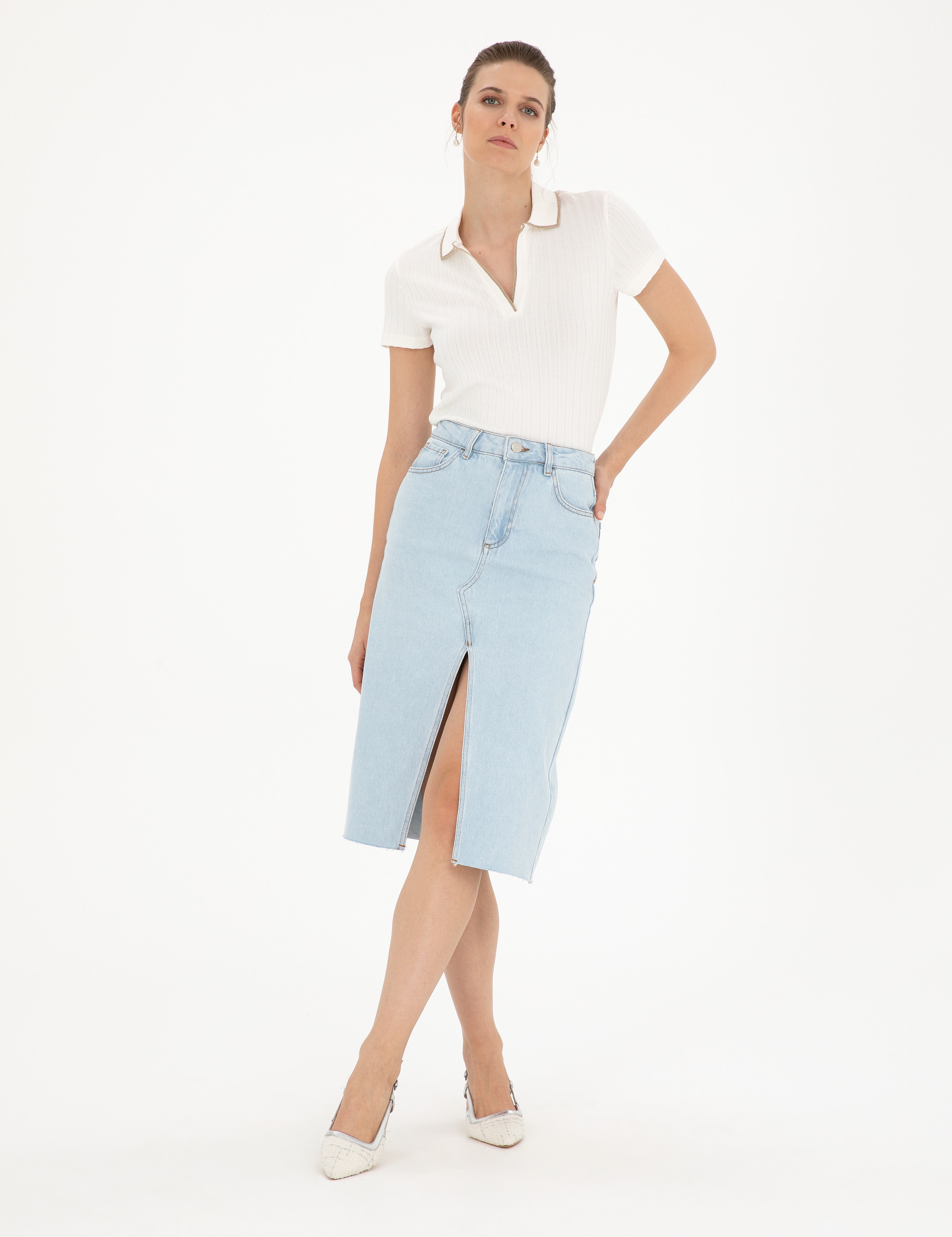 Ekru Slim Fit Triko Tişört - Image 4