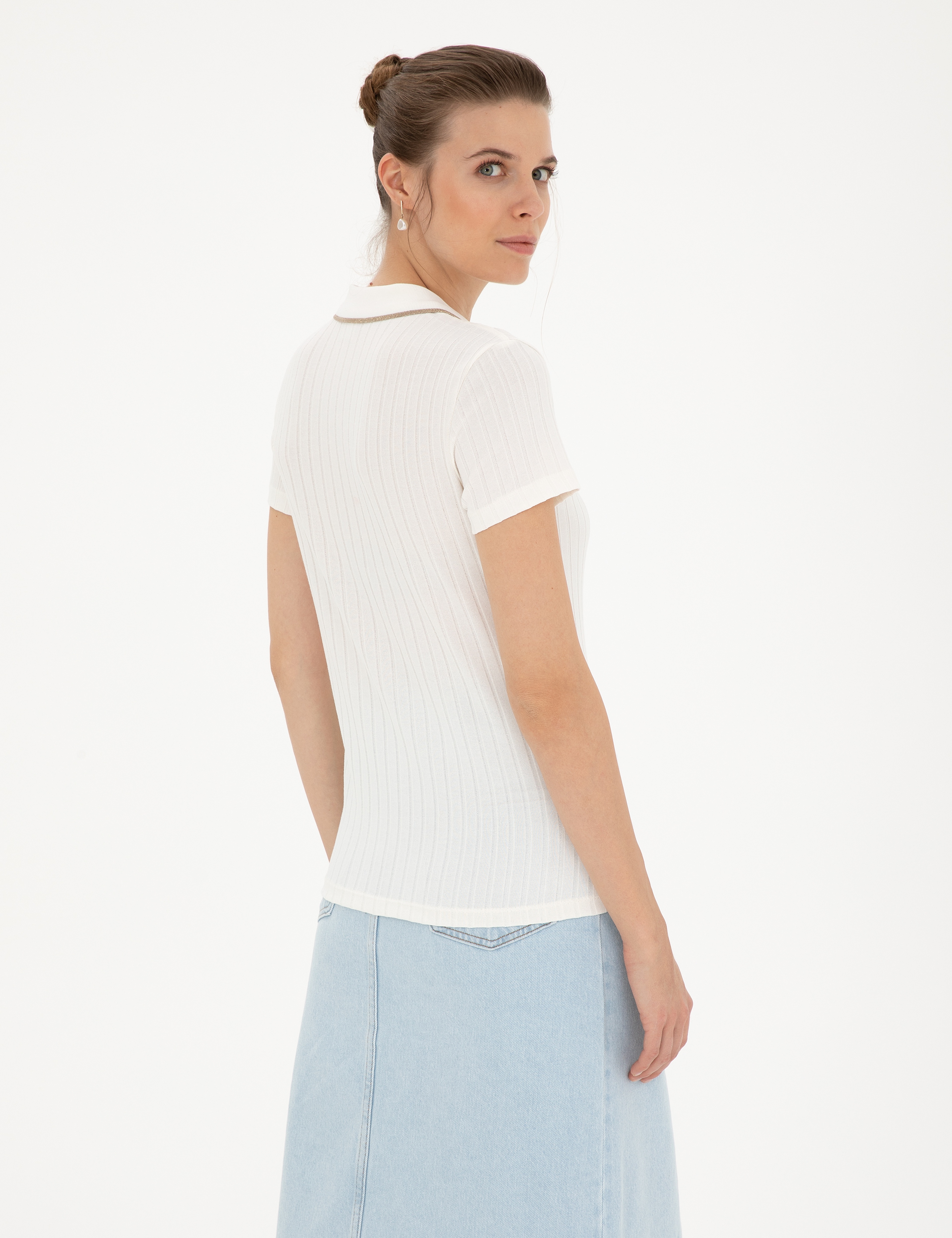 Ekru Slim Fit Triko Tişört - Image 5