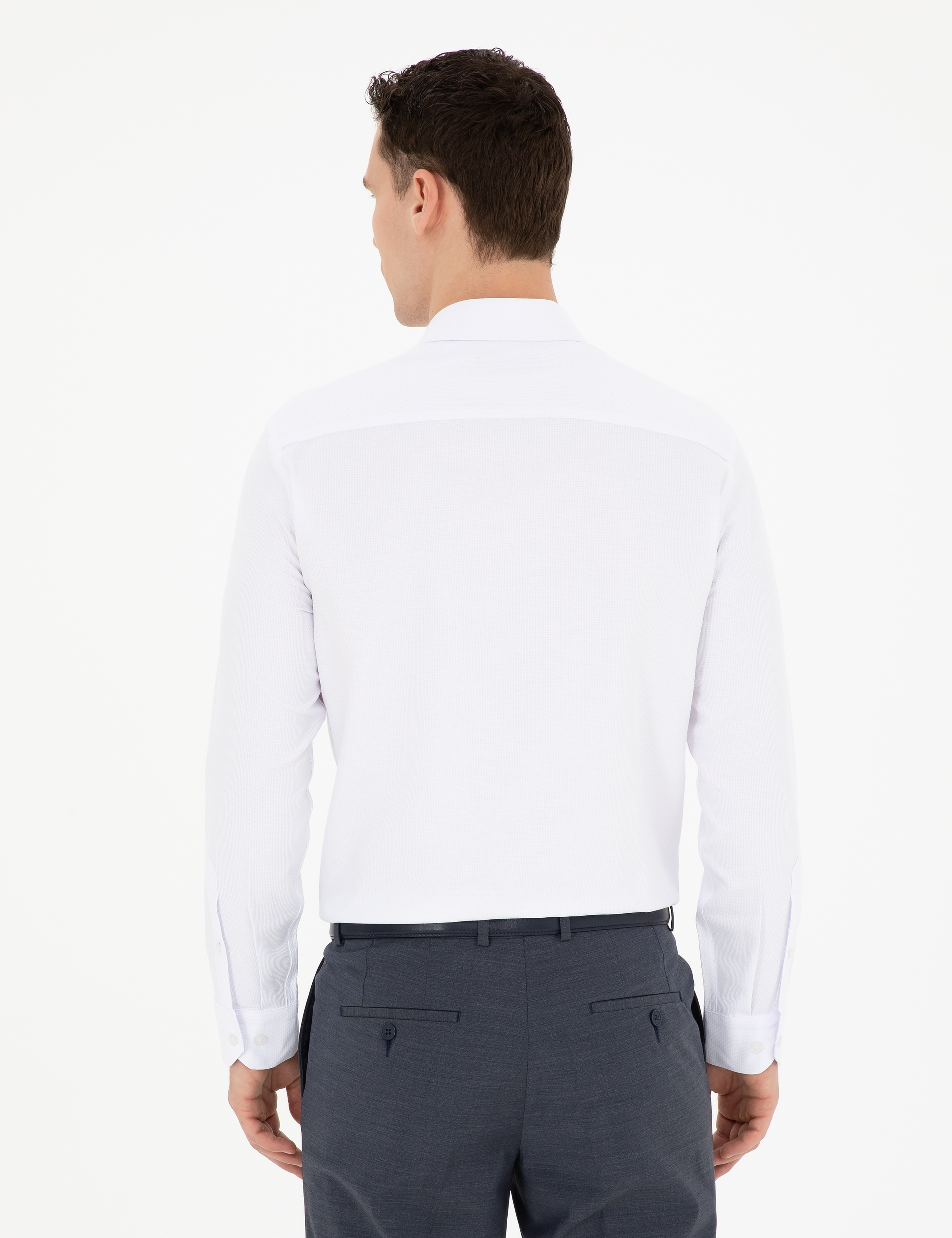 Beyaz Slim Fit Armürlü Uzun Kollu Gömlek
