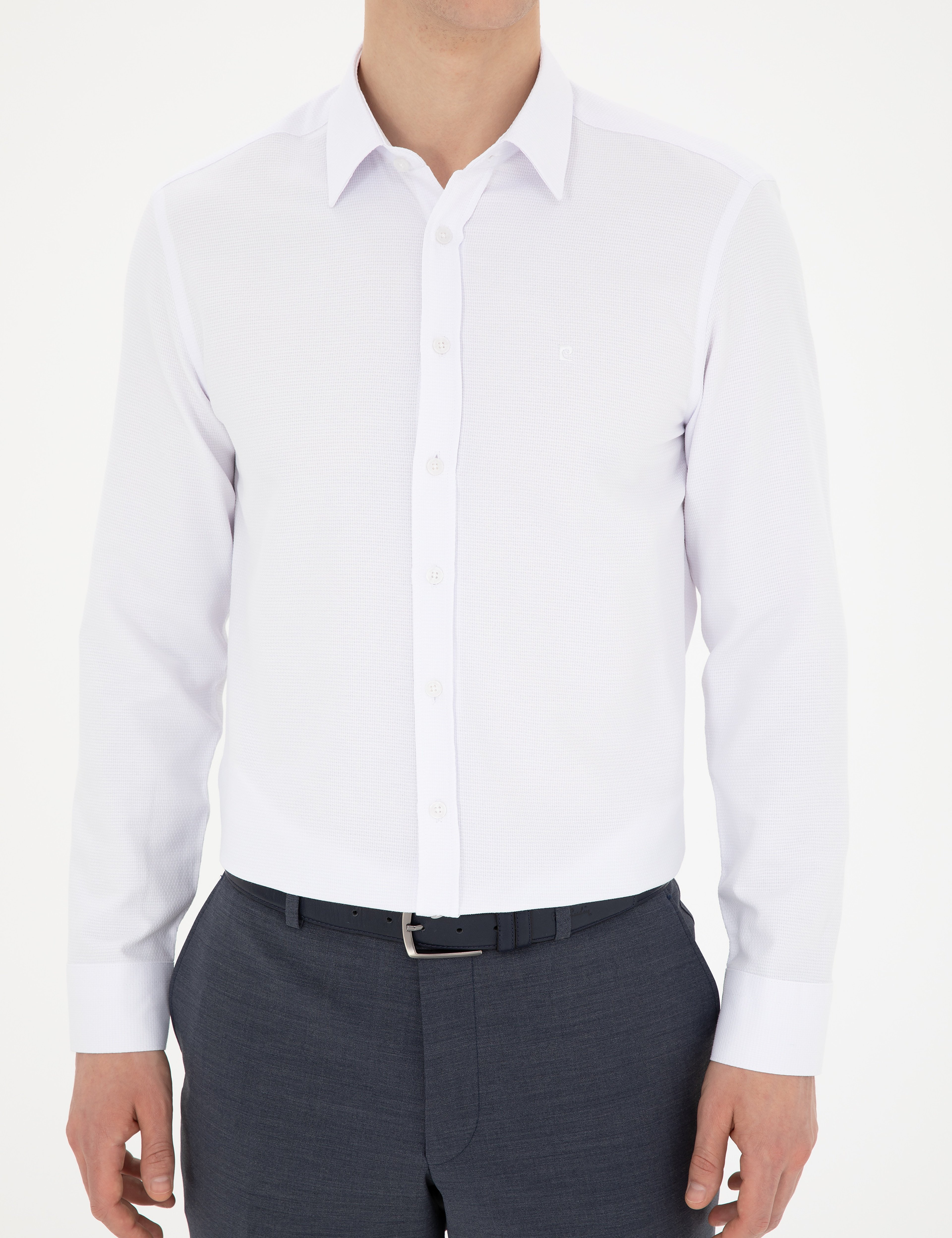Beyaz Slim Fit Armürlü Uzun Kollu Gömlek