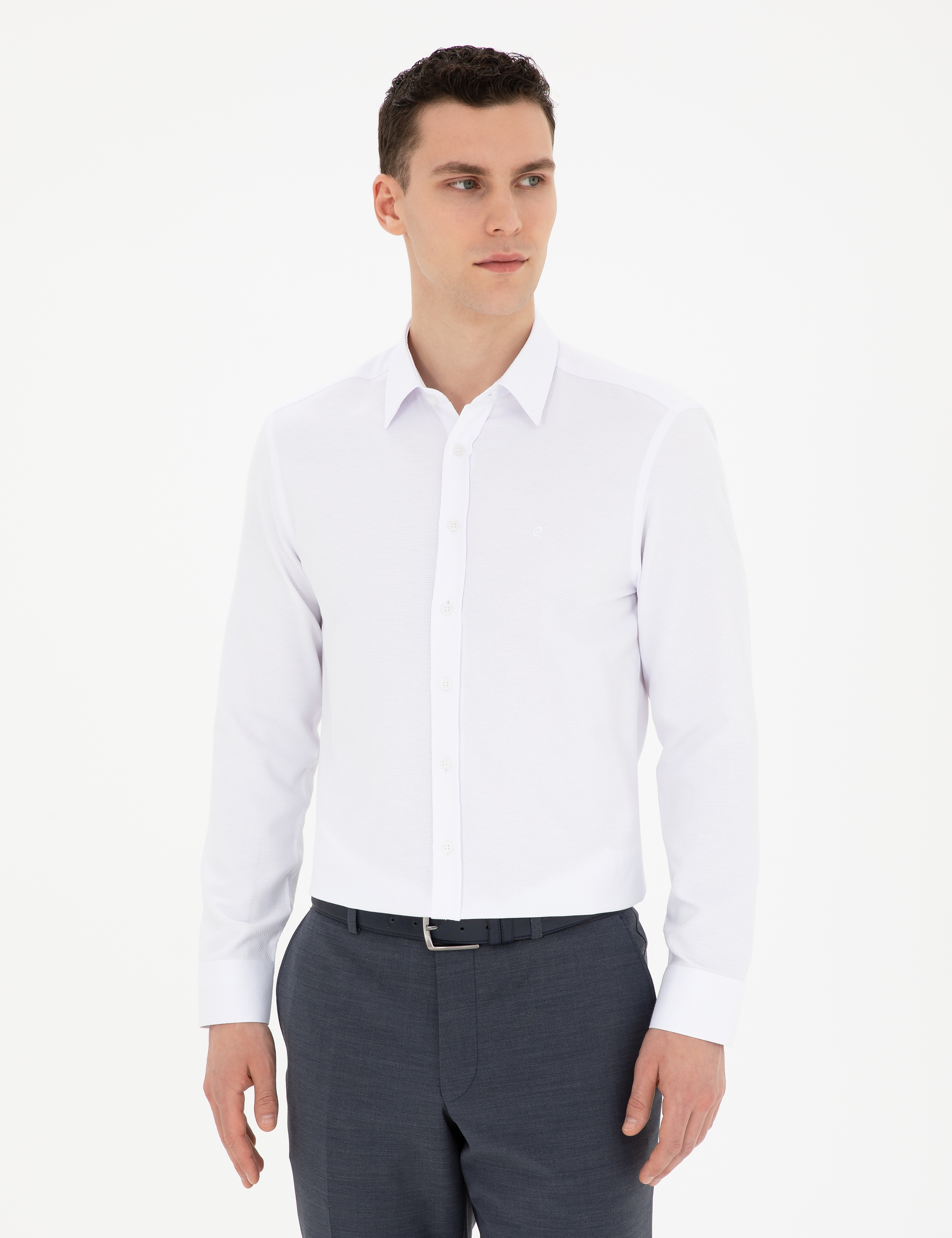 Beyaz Slim Fit Armürlü Uzun Kollu Gömlek - Image 1