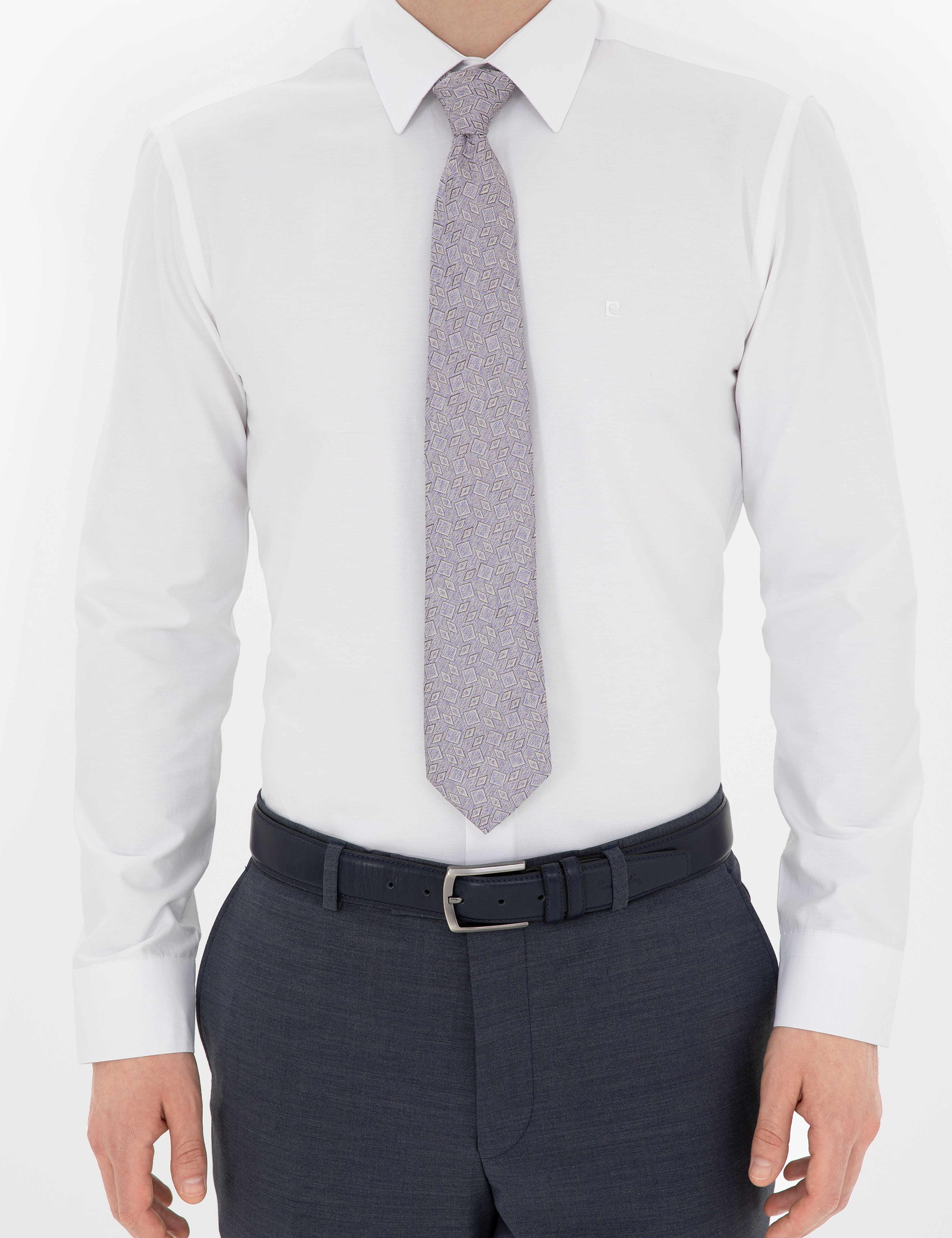 Beyaz Slim Fit Uzun Kollu Basic Gömlek