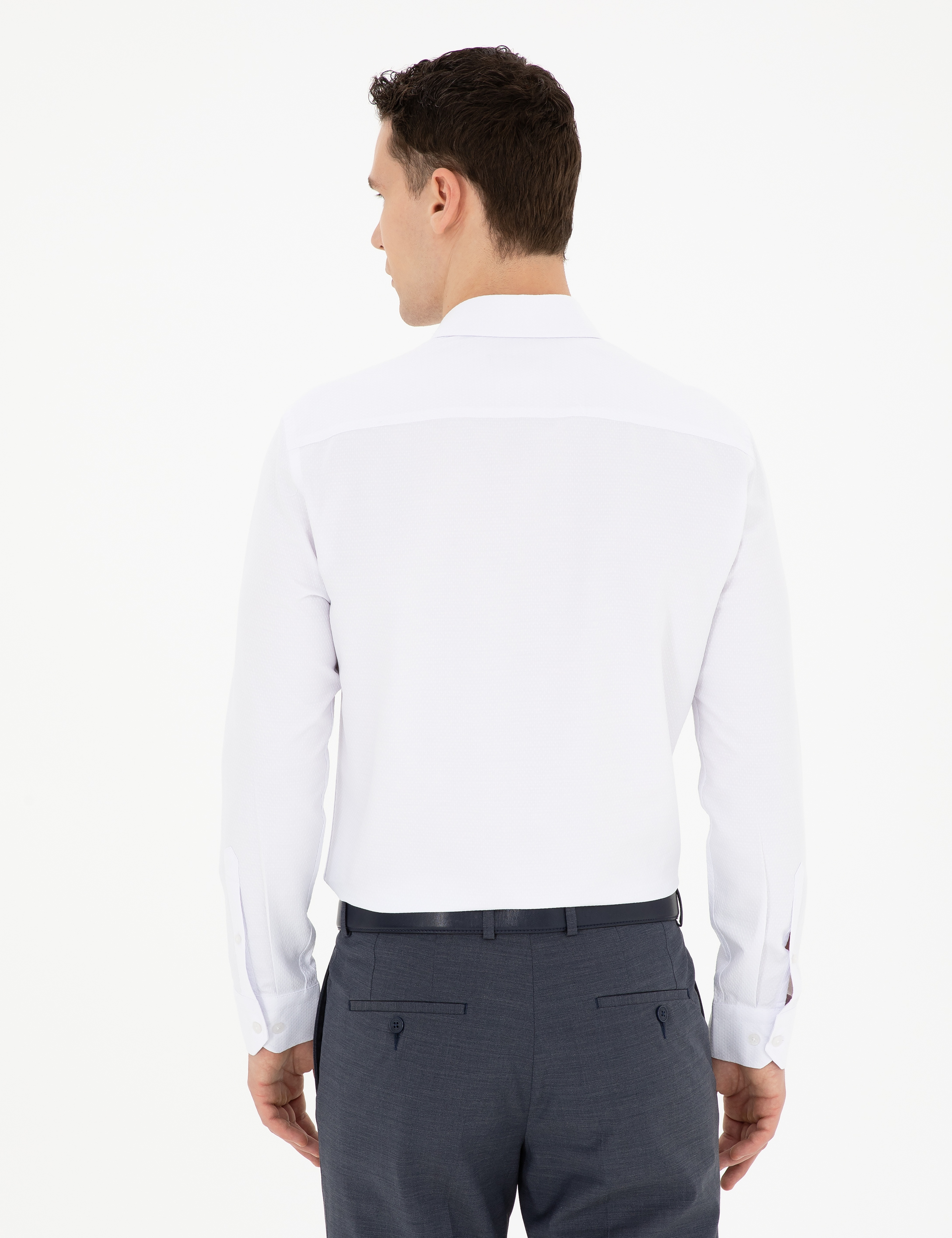 Beyaz Slim Fit Armürlü Uzun Kollu Gömlek