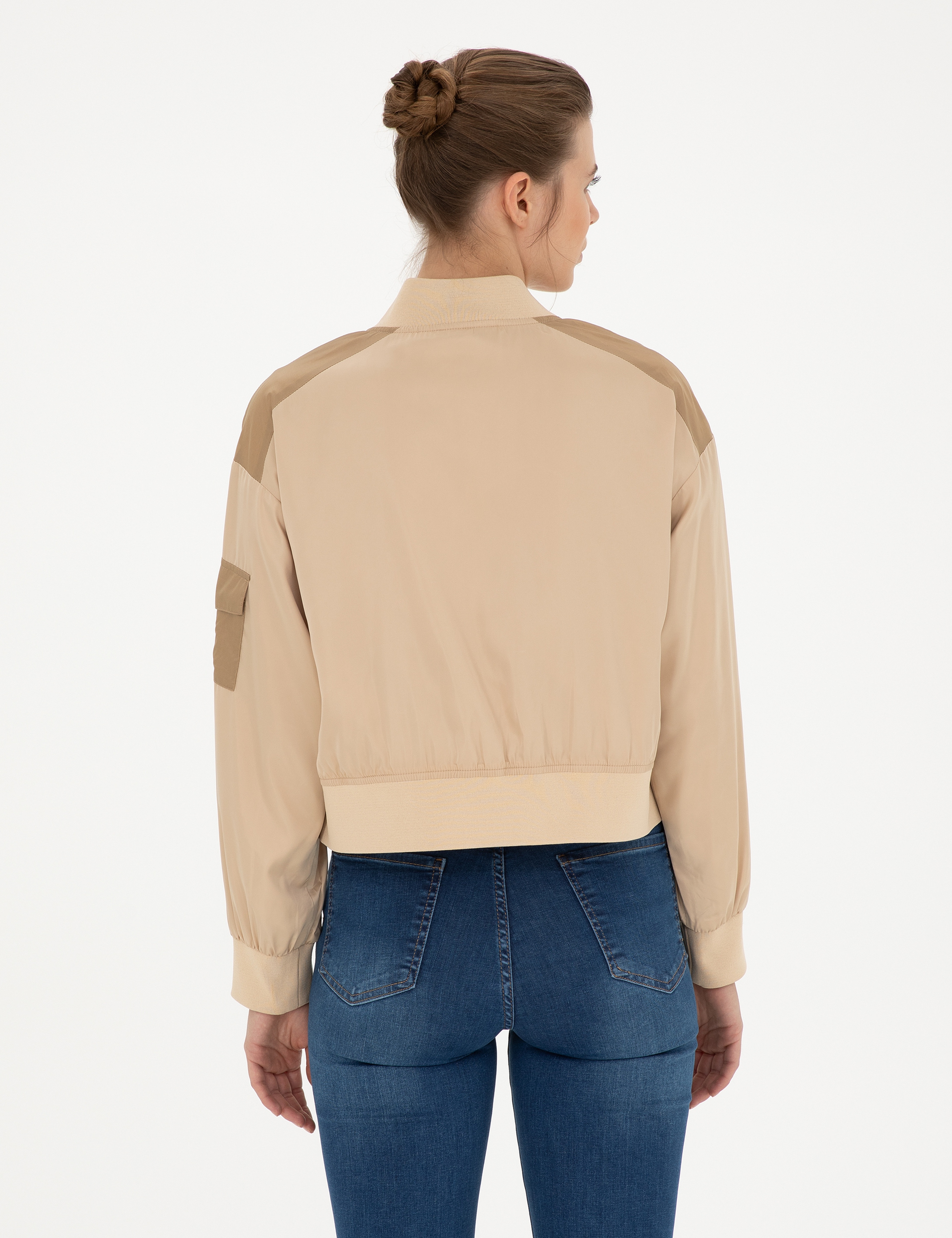 Bej Crop Top Mont