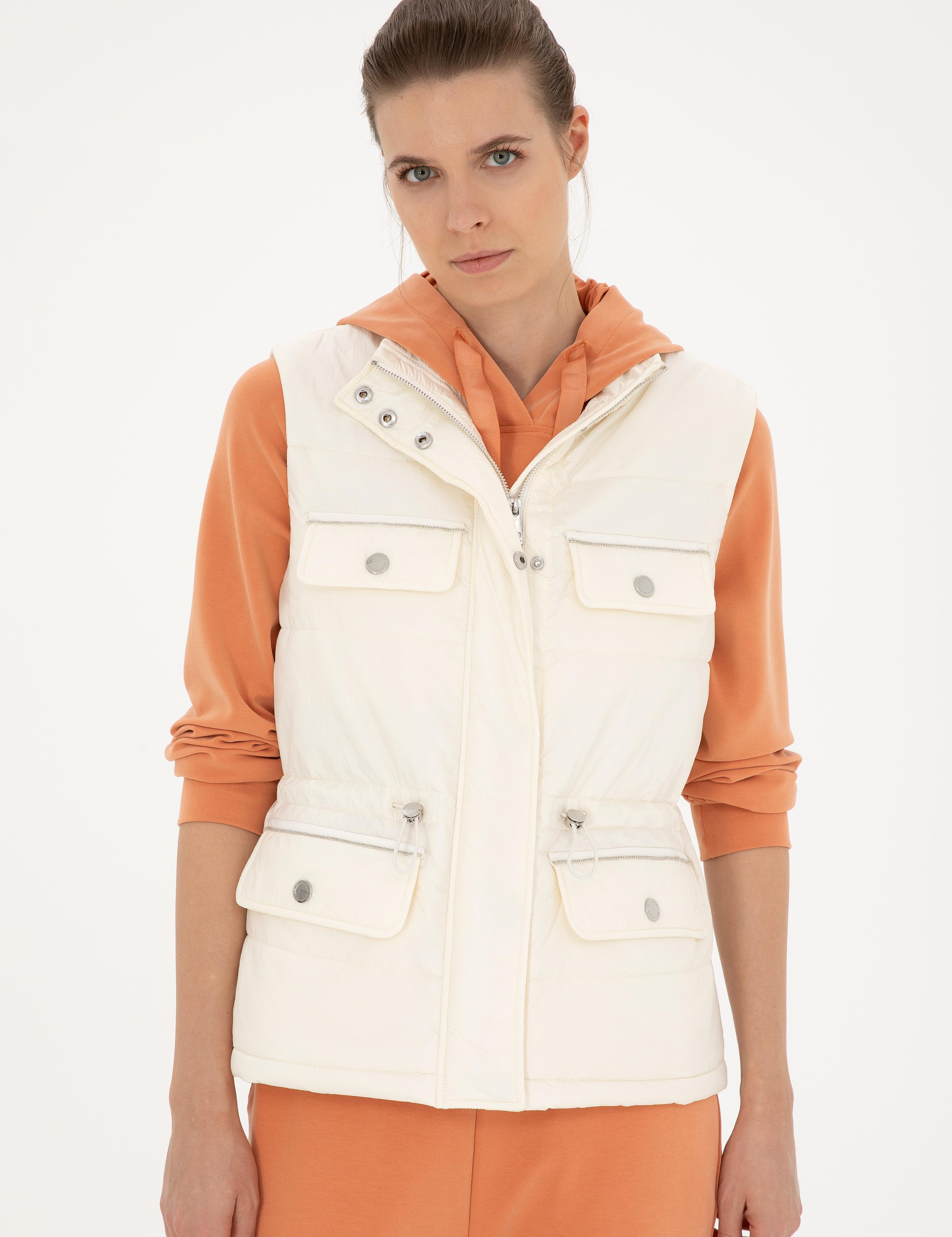 Ekru Mevsimlik Yelek