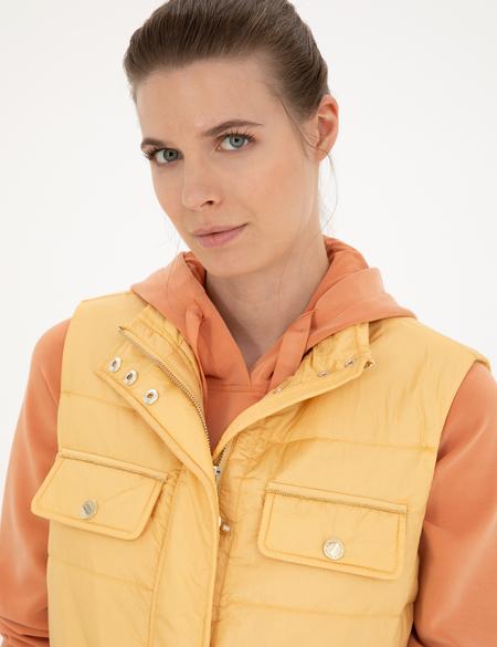 Sarı Mevsimlik Yelek - 50282397032