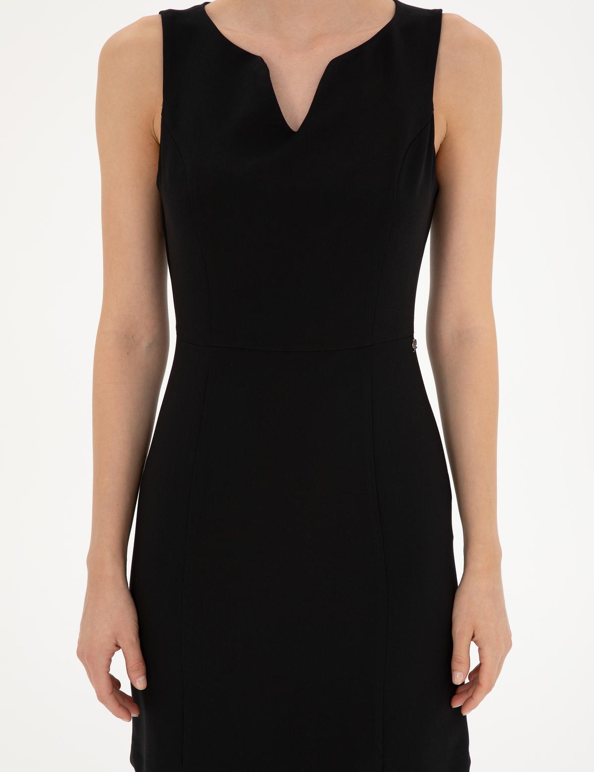 Siyah Yaka Detaylı Elbise - 50285639001