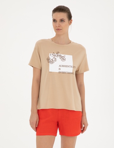 Bej Comfort Fit Tişört