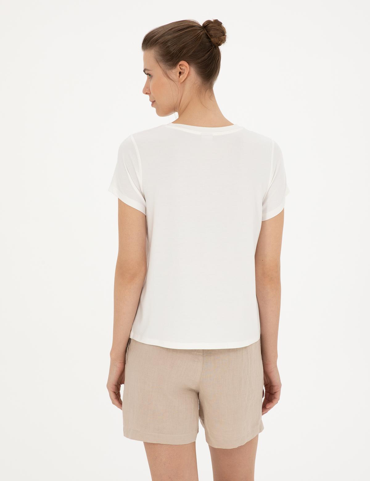 Beyaz Regular Fit Tişört - 50288574004