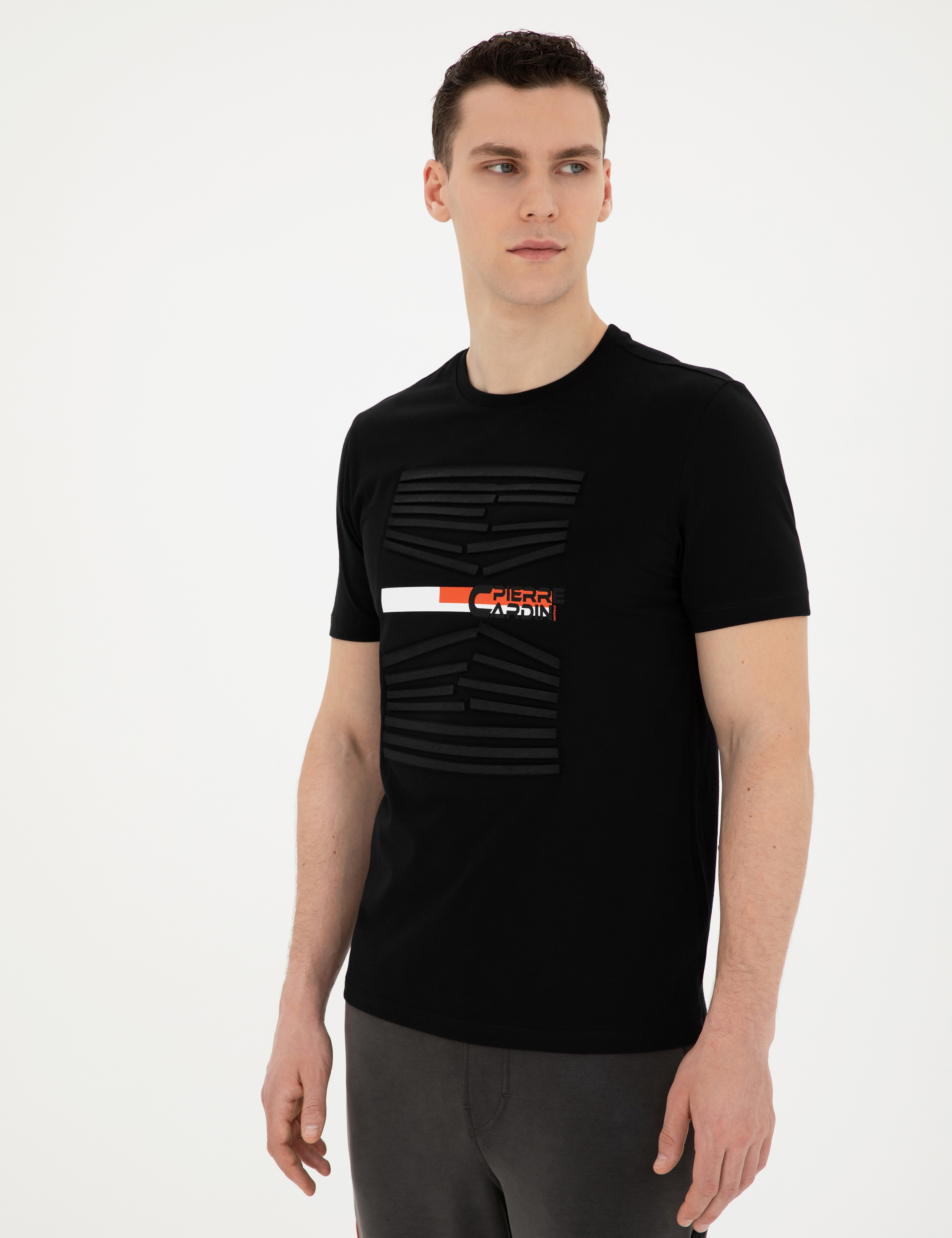 Siyah Slim Fit %100 Pamuk Bisiklet Yaka Tişört