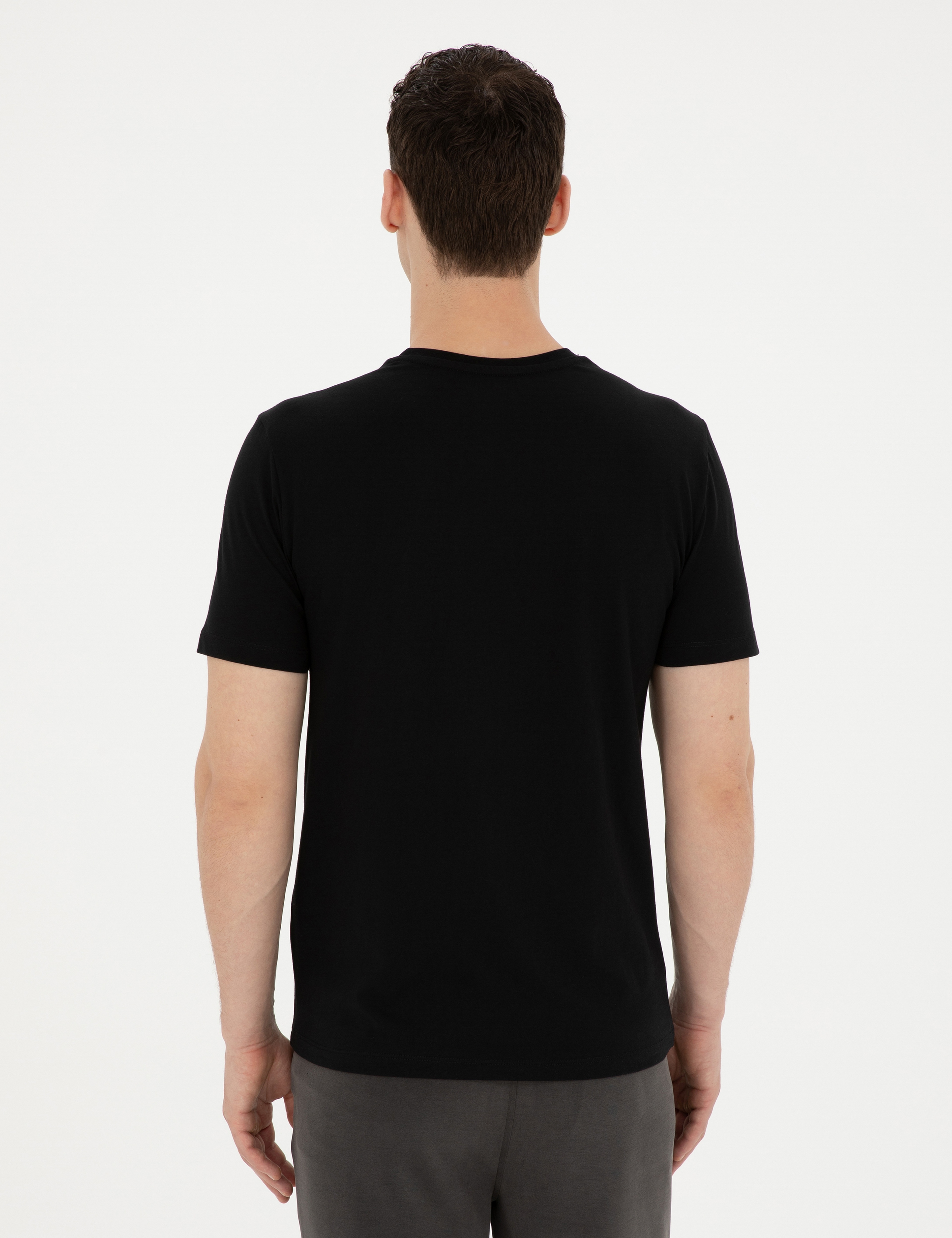 Siyah Slim Fit %100 Pamuk Bisiklet Yaka Tişört
