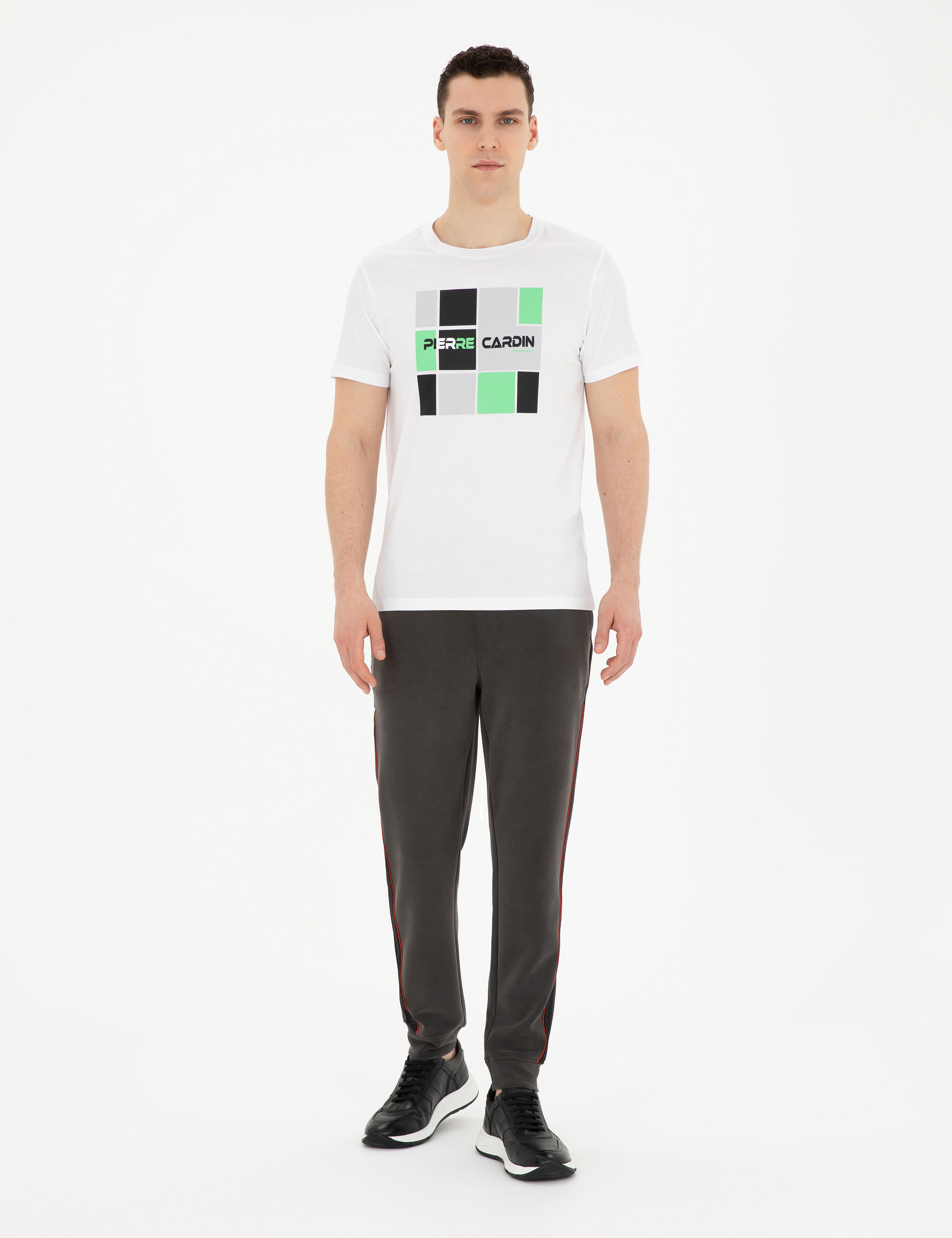 Beyaz Slim Fit %100 Pamuk Bisiklet Yaka Tişört