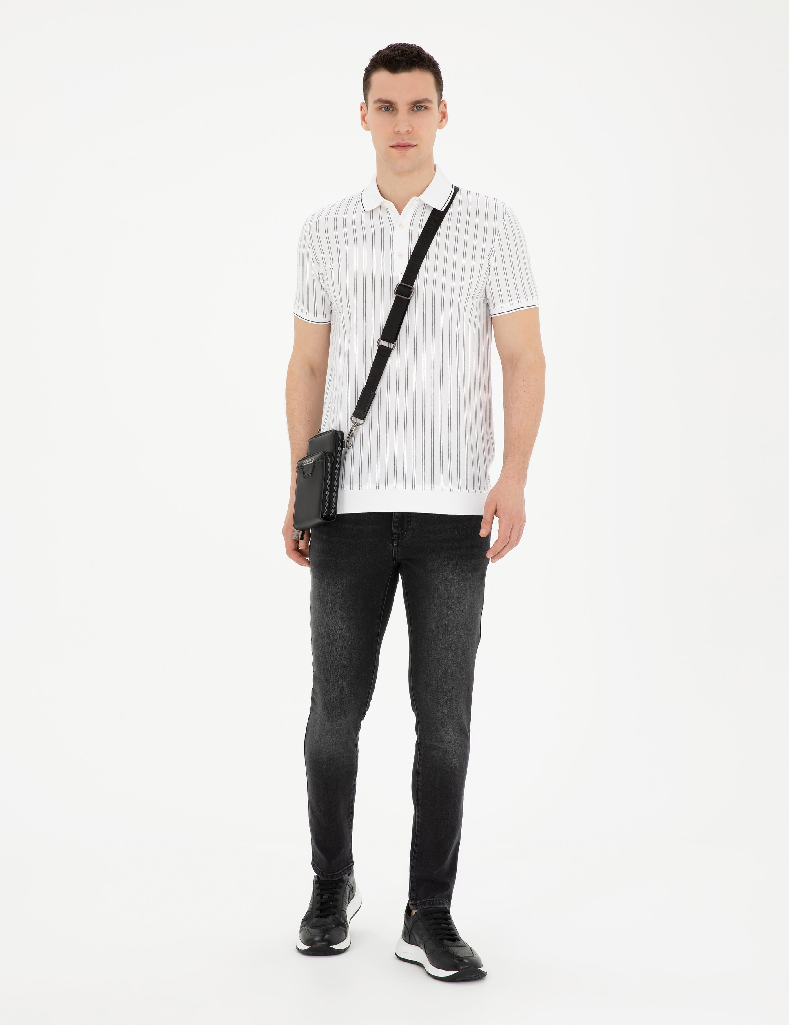 Beyaz Slim Fit Tişört