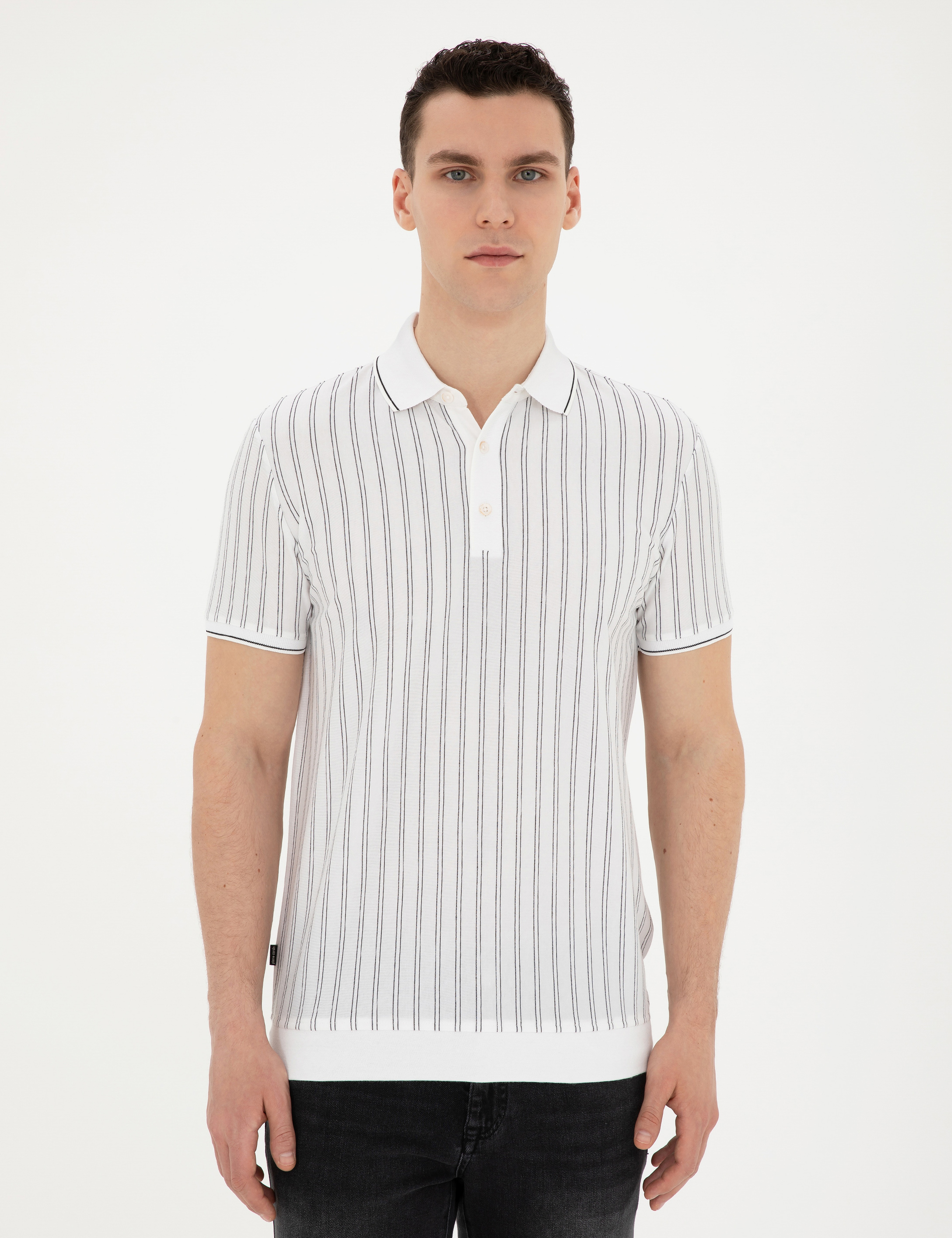 Beyaz Slim Fit Düğmeli Polo Yaka Tişört - Image 3
