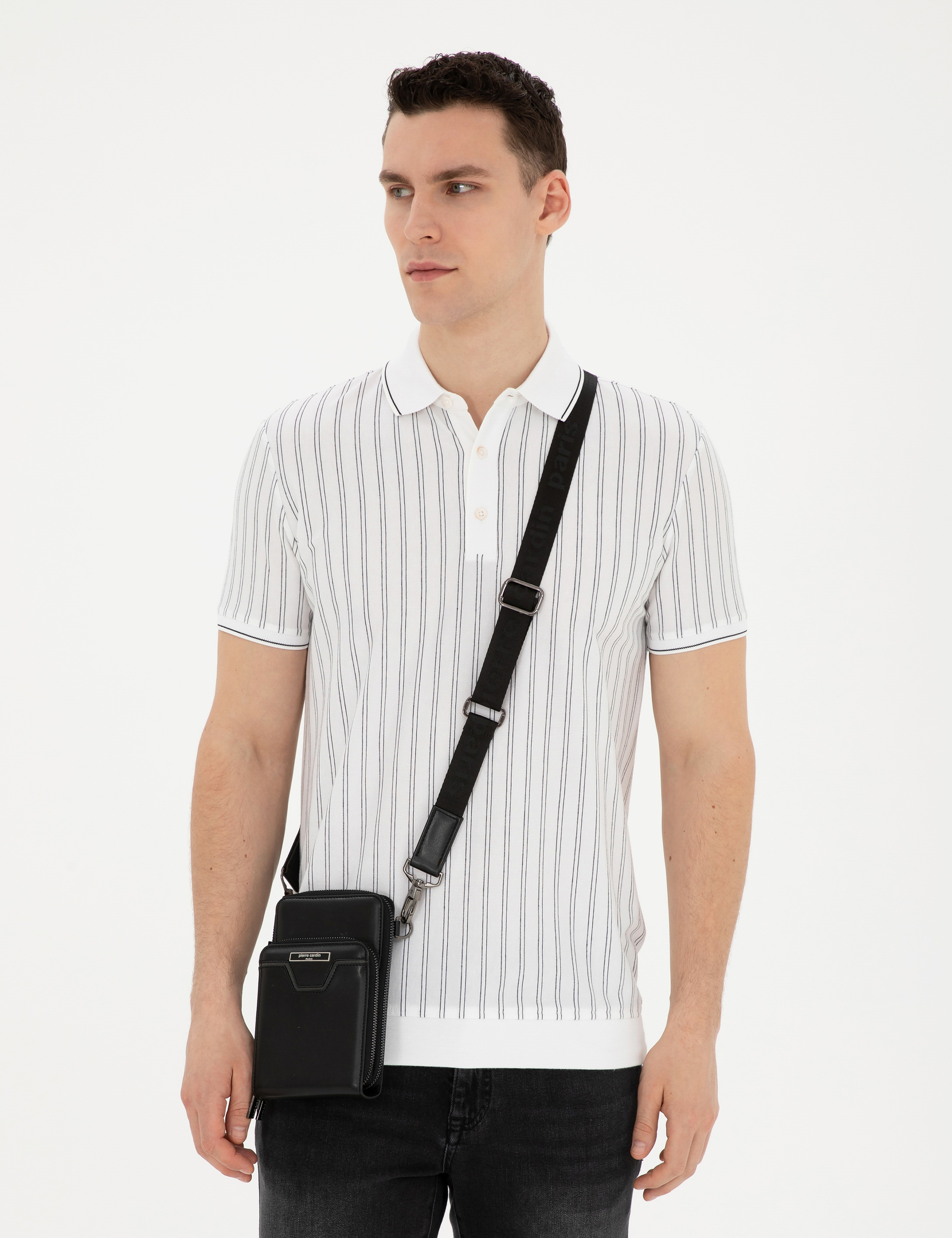 Beyaz Slim Fit Düğmeli Polo Yaka Tişört