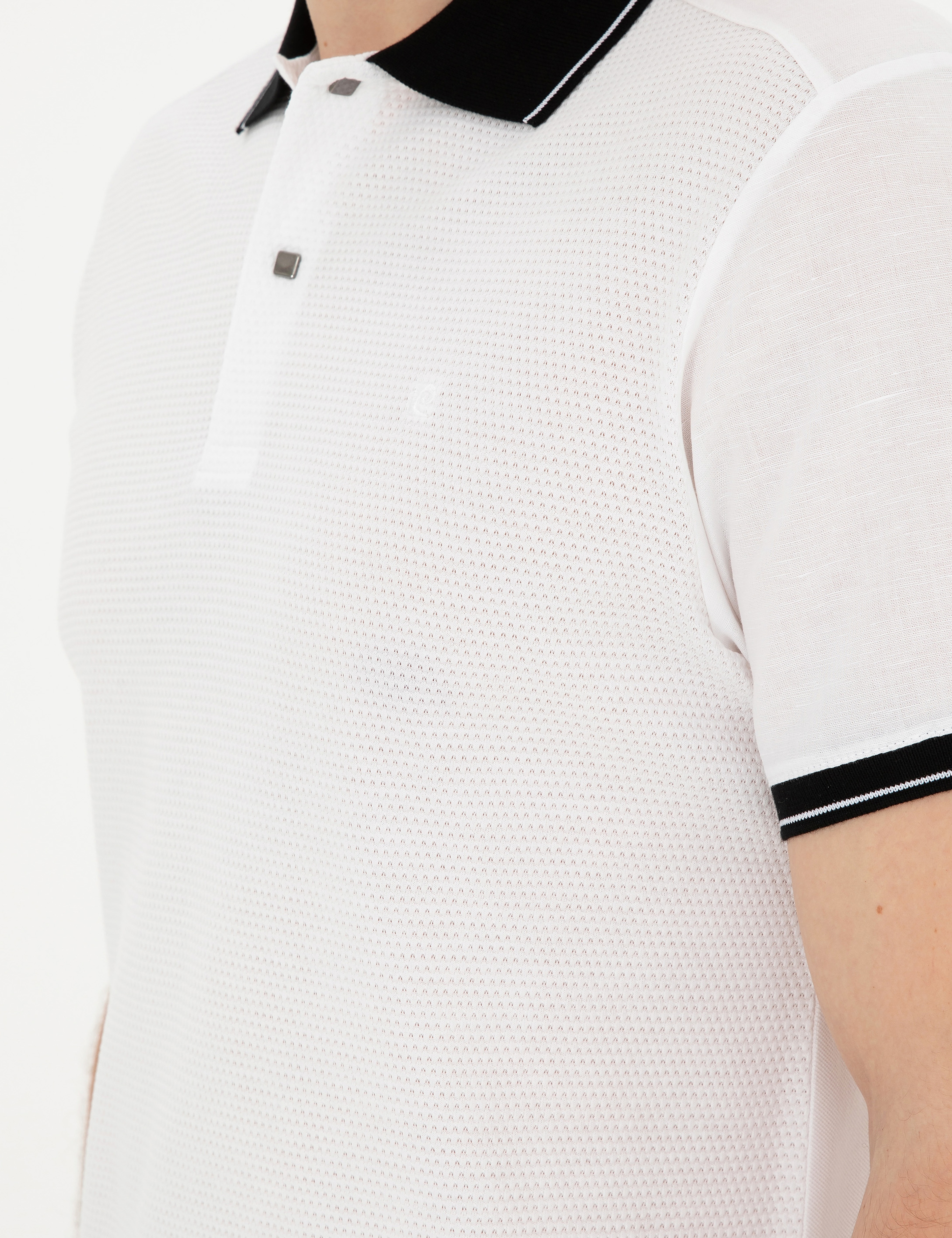 Beyaz Slim Fit %100 Pamuk Düğmeli Polo Yaka Tişört