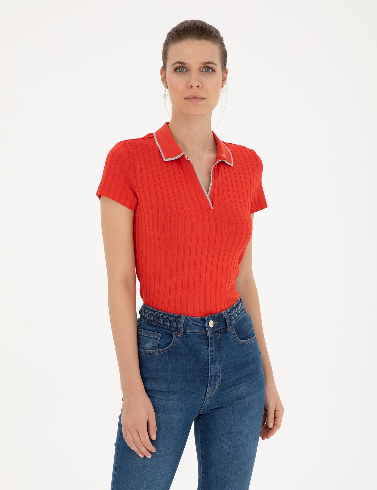 Nar Çiçeği Slim Fit Triko Tişört