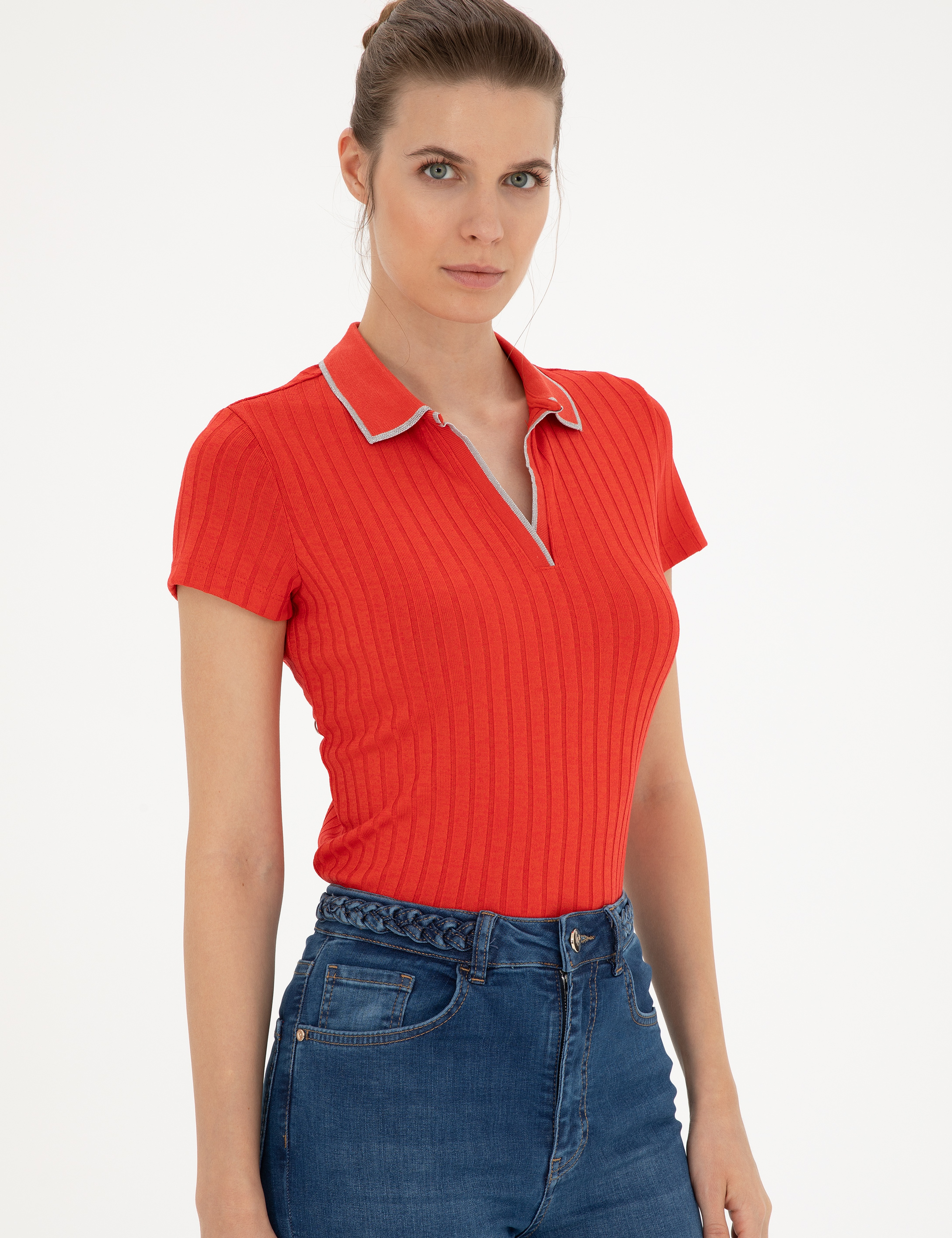 Nar Çiçeği Slim Fit Triko Tişört - Image 3