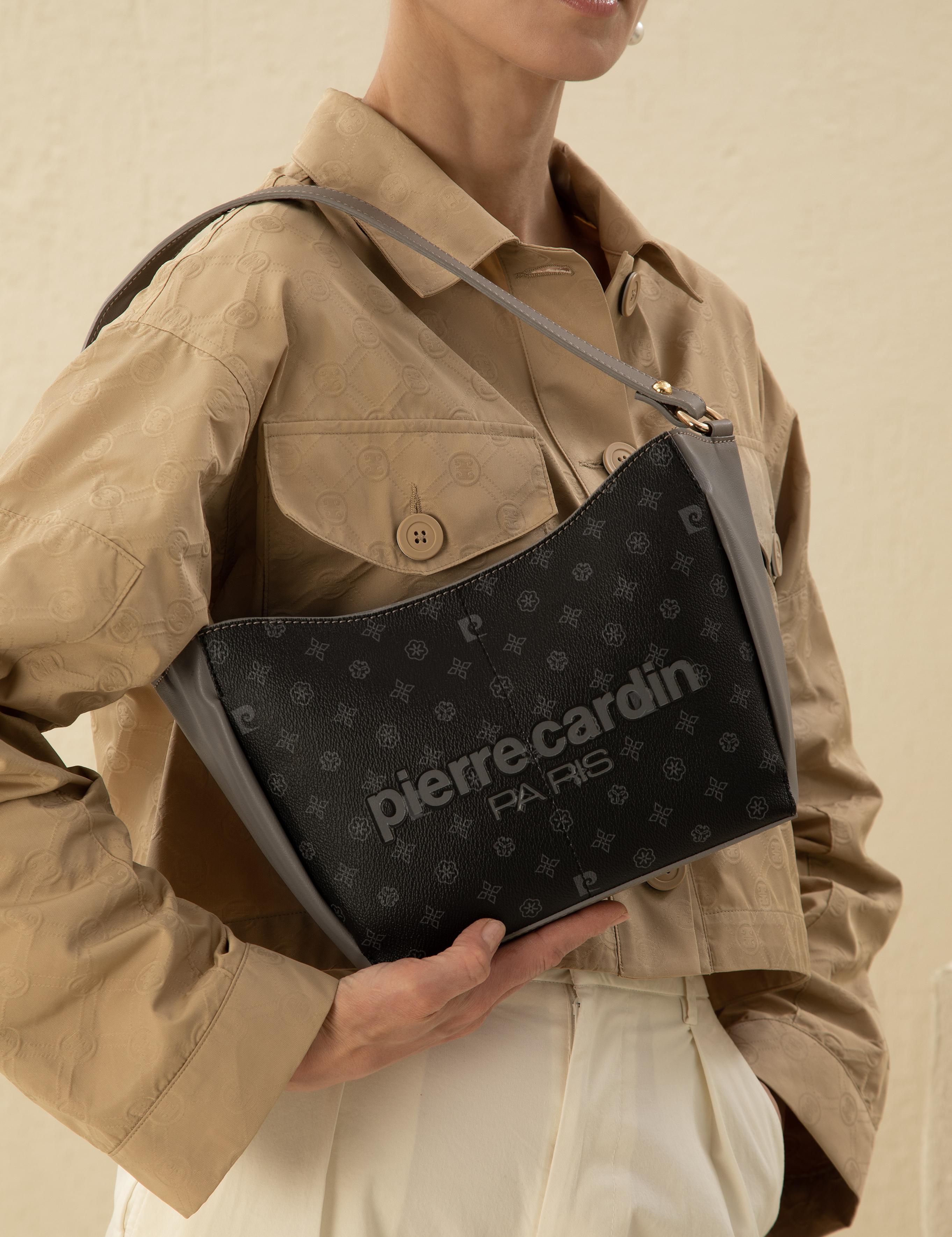 Siyah Omuz Çantası