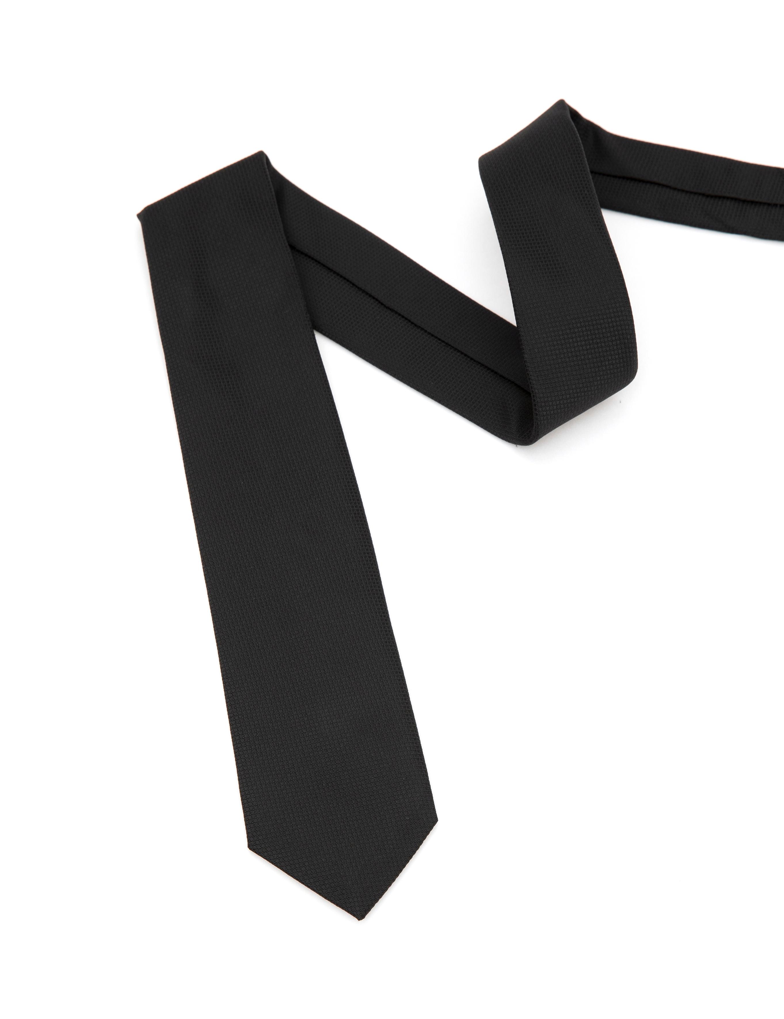 Siyah Kravat