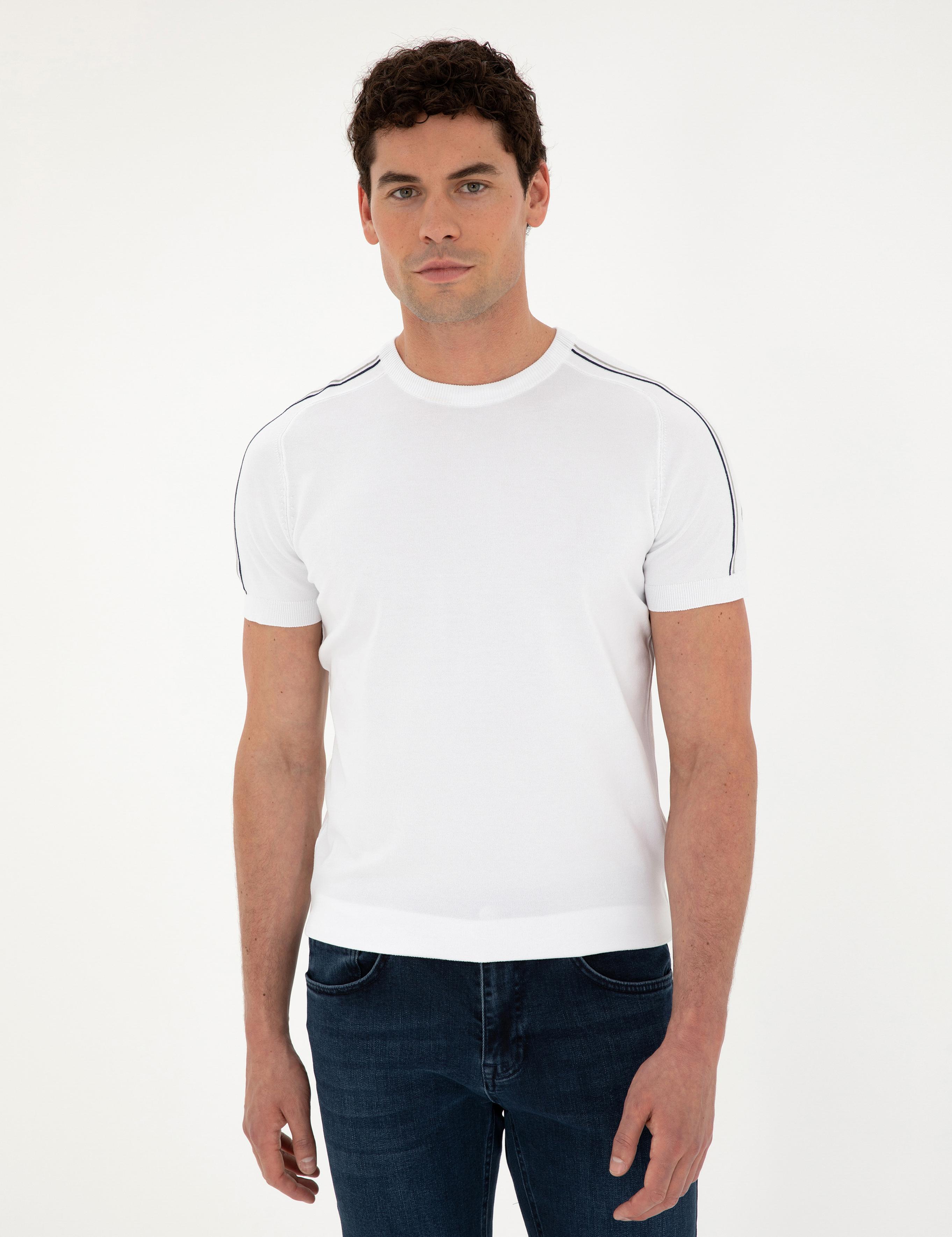 Beyaz Slim Fit Bisiklet Yaka Triko Tişört