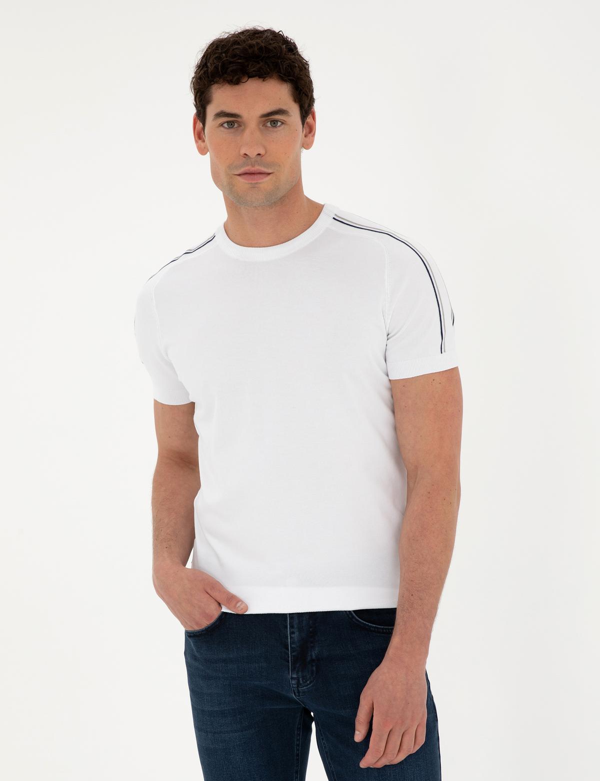 Beyaz Slim Fit Bisiklet Yaka Triko Tişört