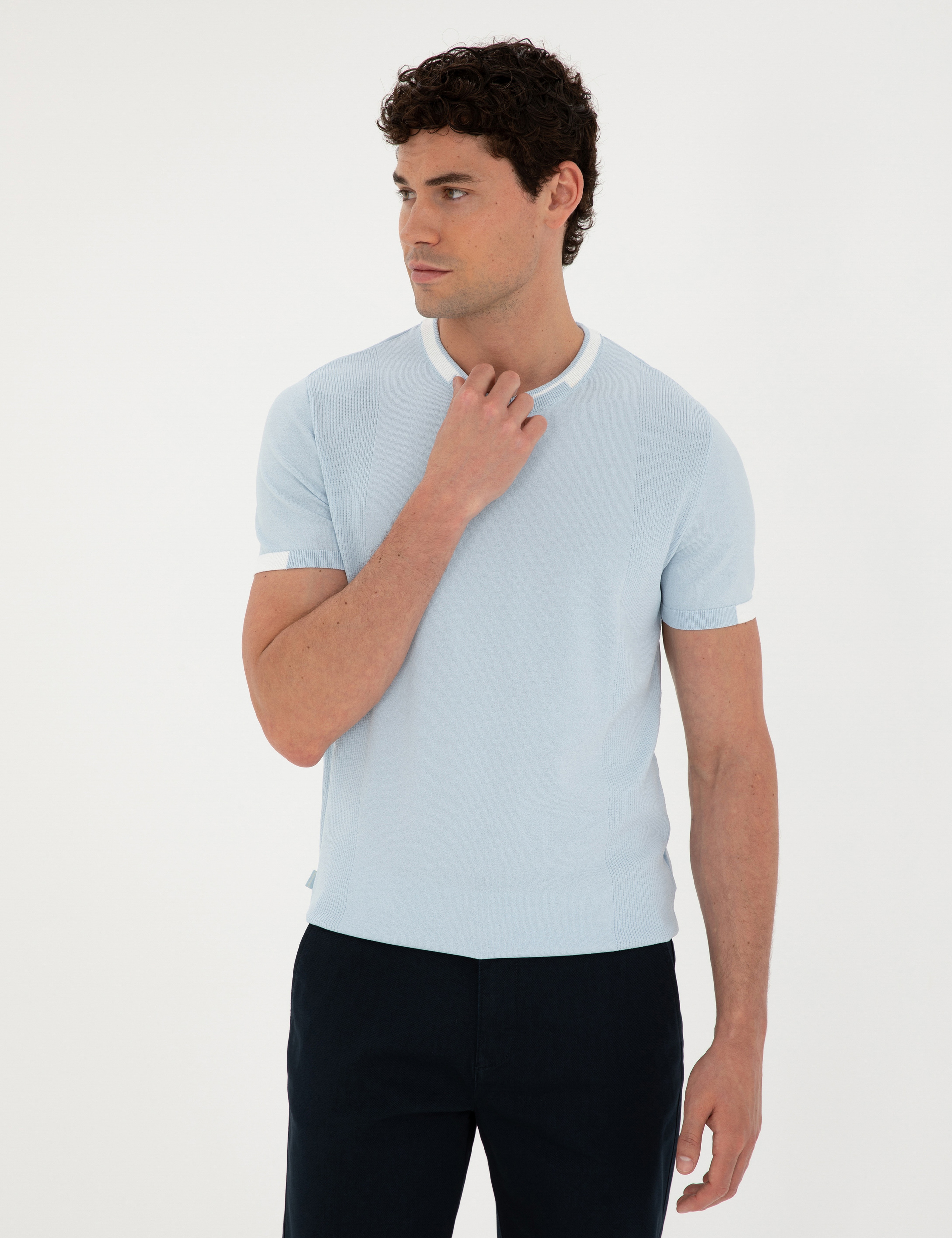 Mavi Slim Fit Bisiklet Yaka Triko Tişört - Image 3