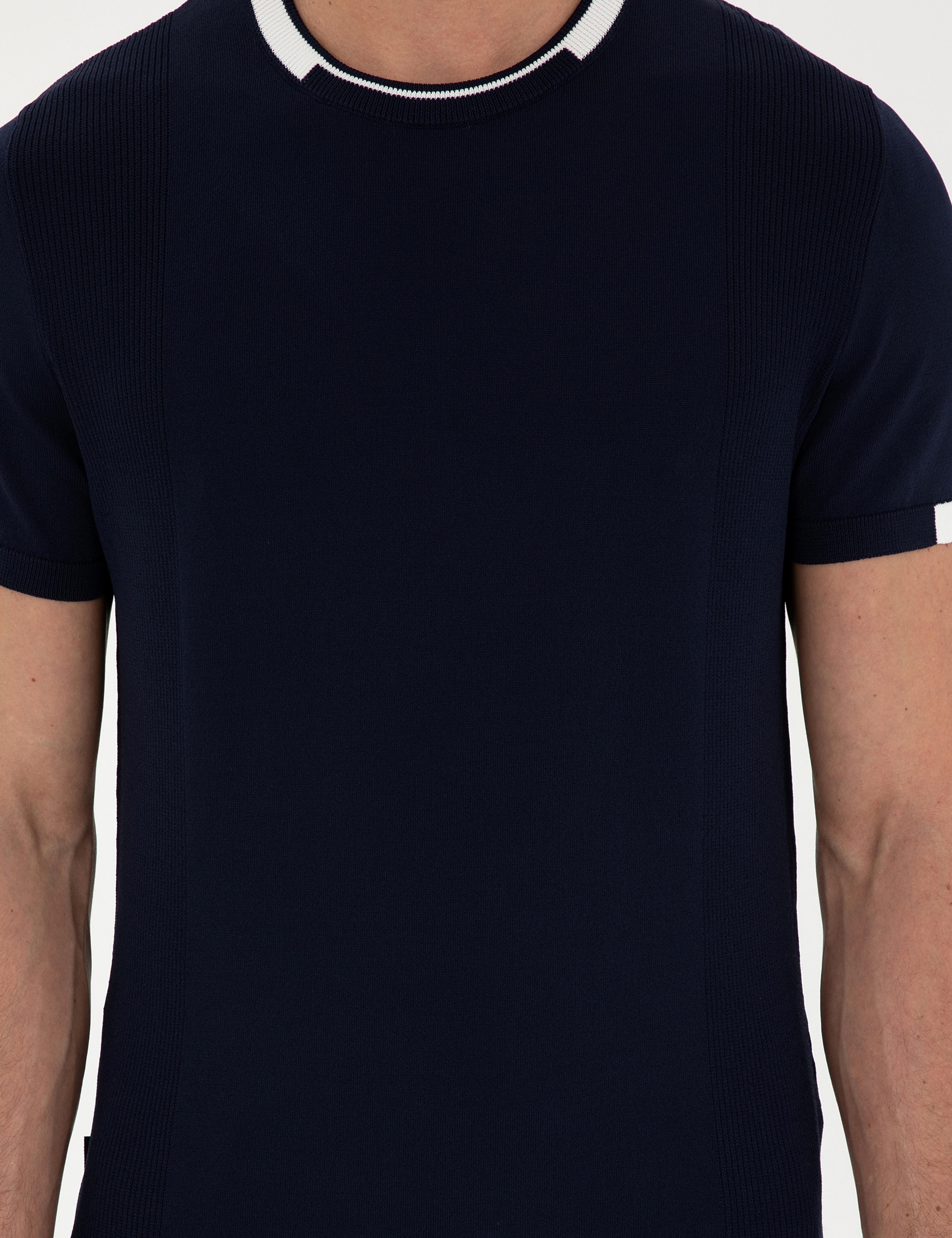 Lacivert Slim Fit Bisiklet Yaka Triko Tişört