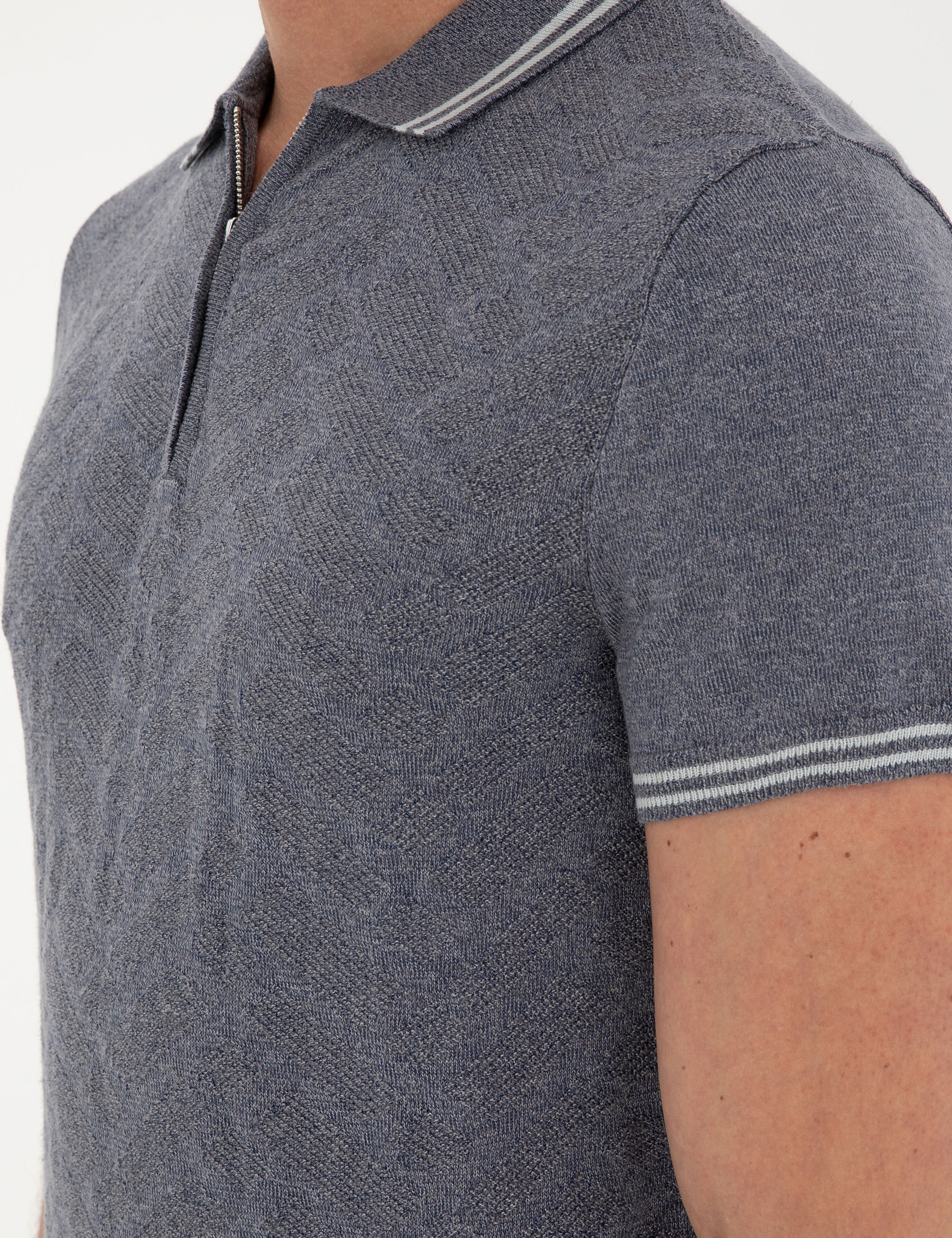 İndigo Slim Fit Fermuarlı Polo Yaka Keten Karışımlı Triko Tişört