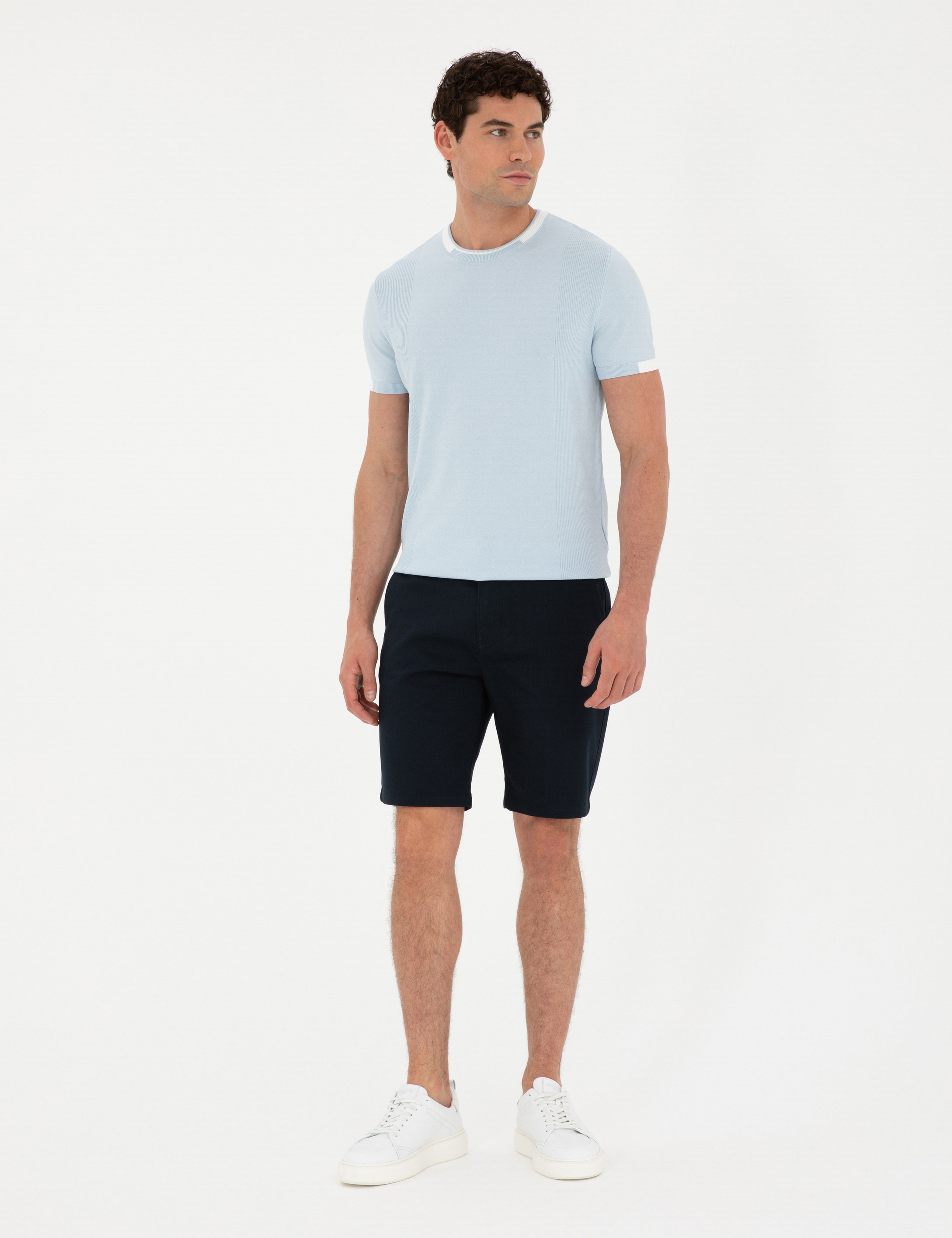 Lacivert Slim Fit Dokuma Şort
