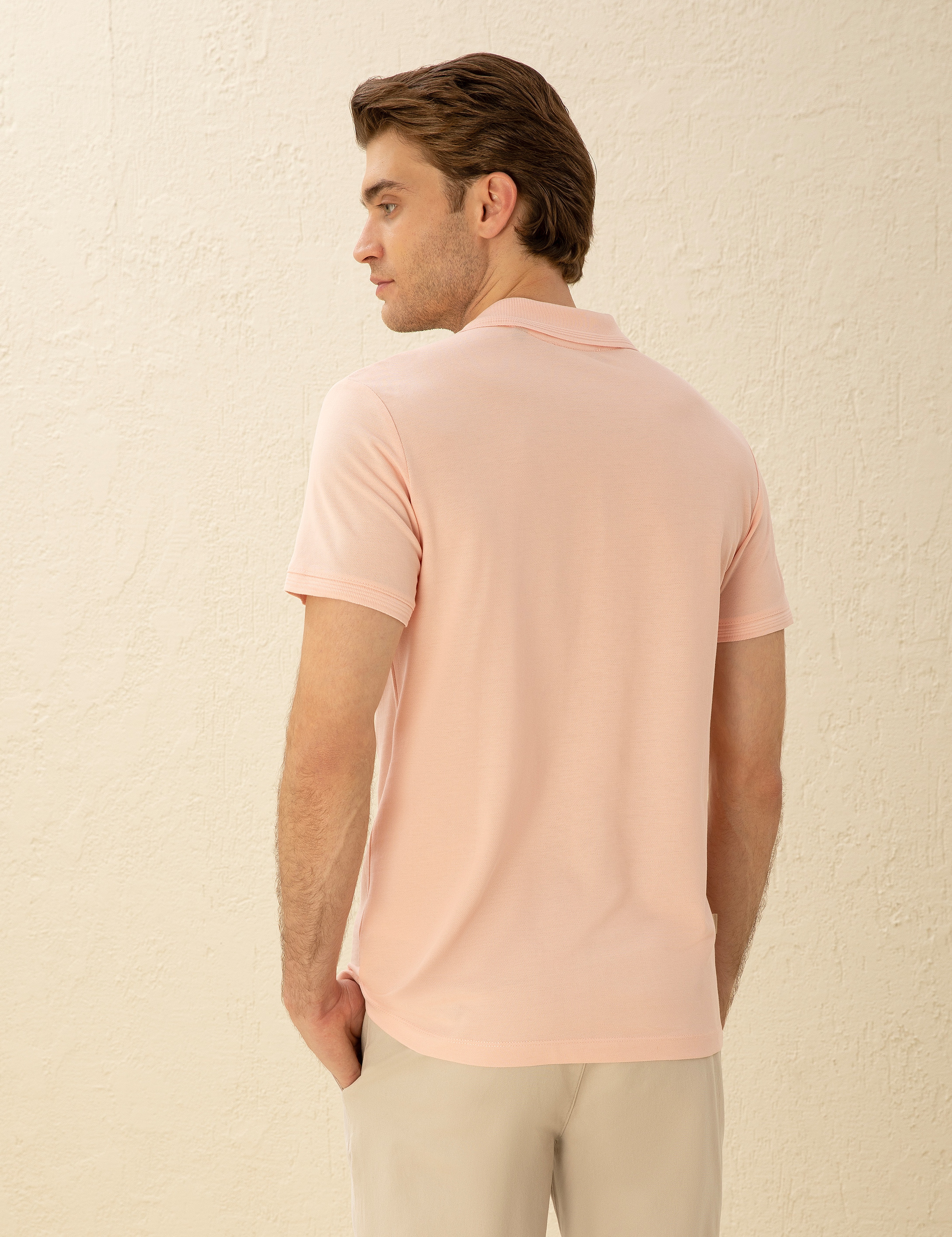 Pudra Slim Fit Basic Tişört - Image 5