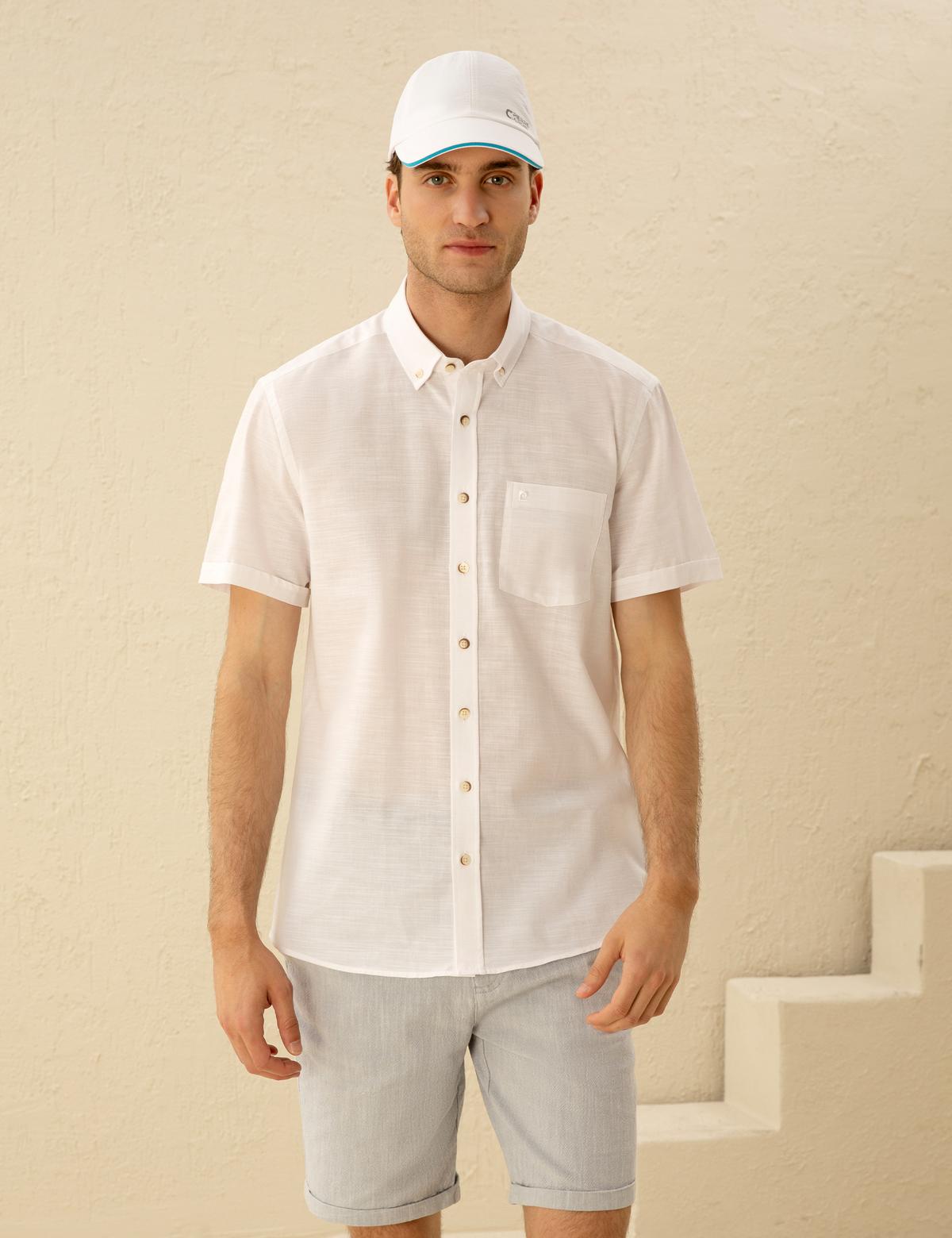 Beyaz Keten Görünümlü Regular Fit Kısa Kollu Gömlek
