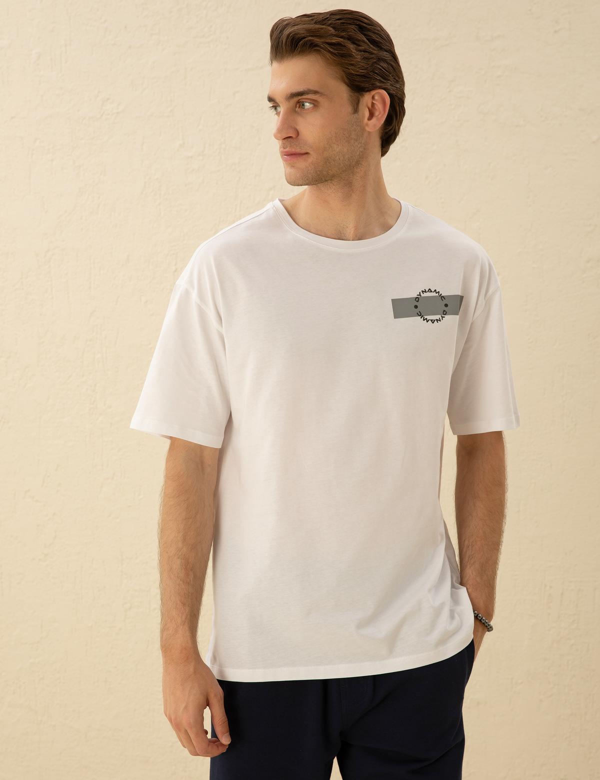 Beyaz Regular Fit Dynamic Baskılı Bisiklet Yaka Tişört - 50273384010