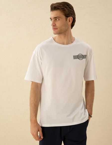 Beyaz Regular Fit Dynamic Baskılı Bisiklet Yaka Tişört - 50273384010