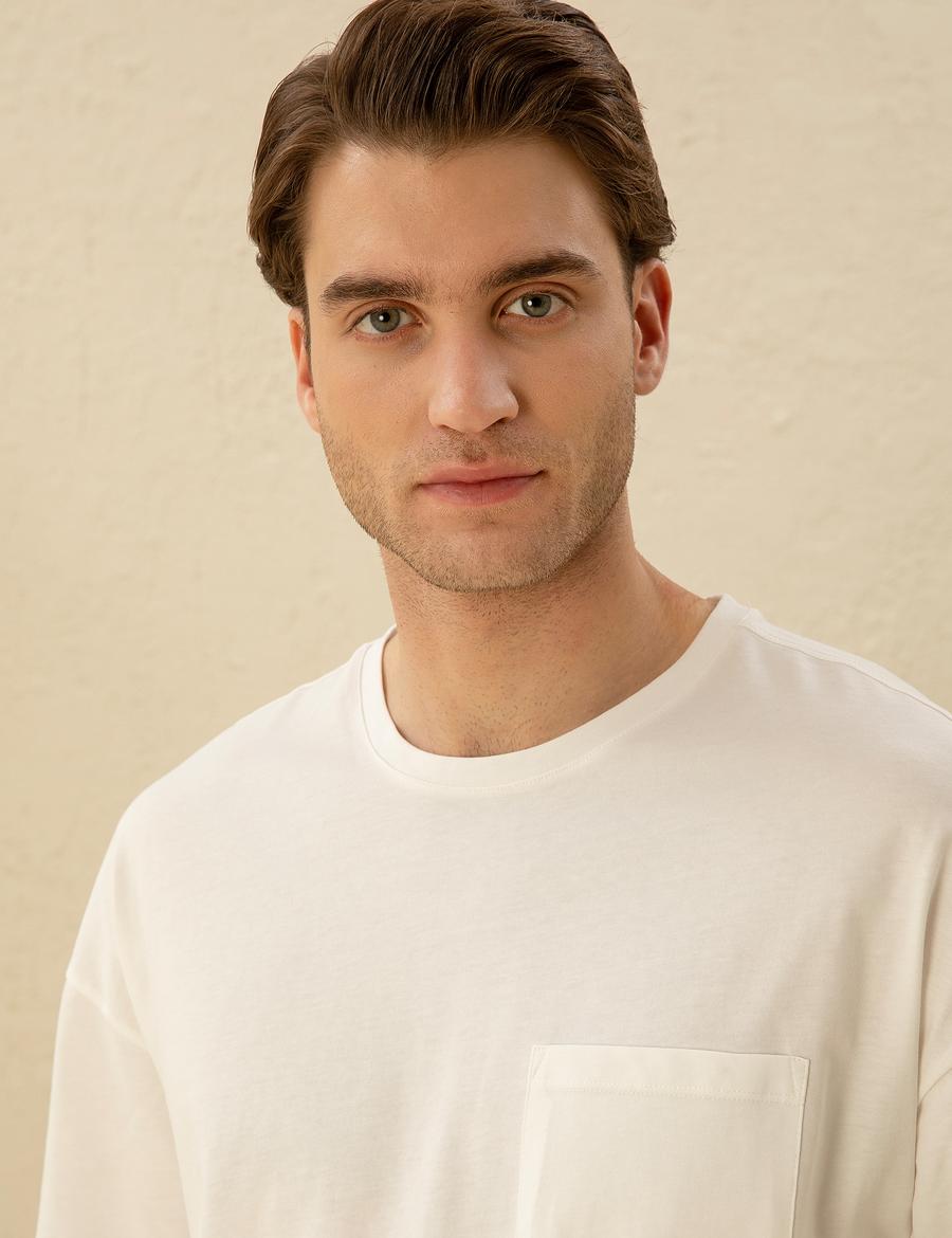 Ekru Comfort Fit Tişört