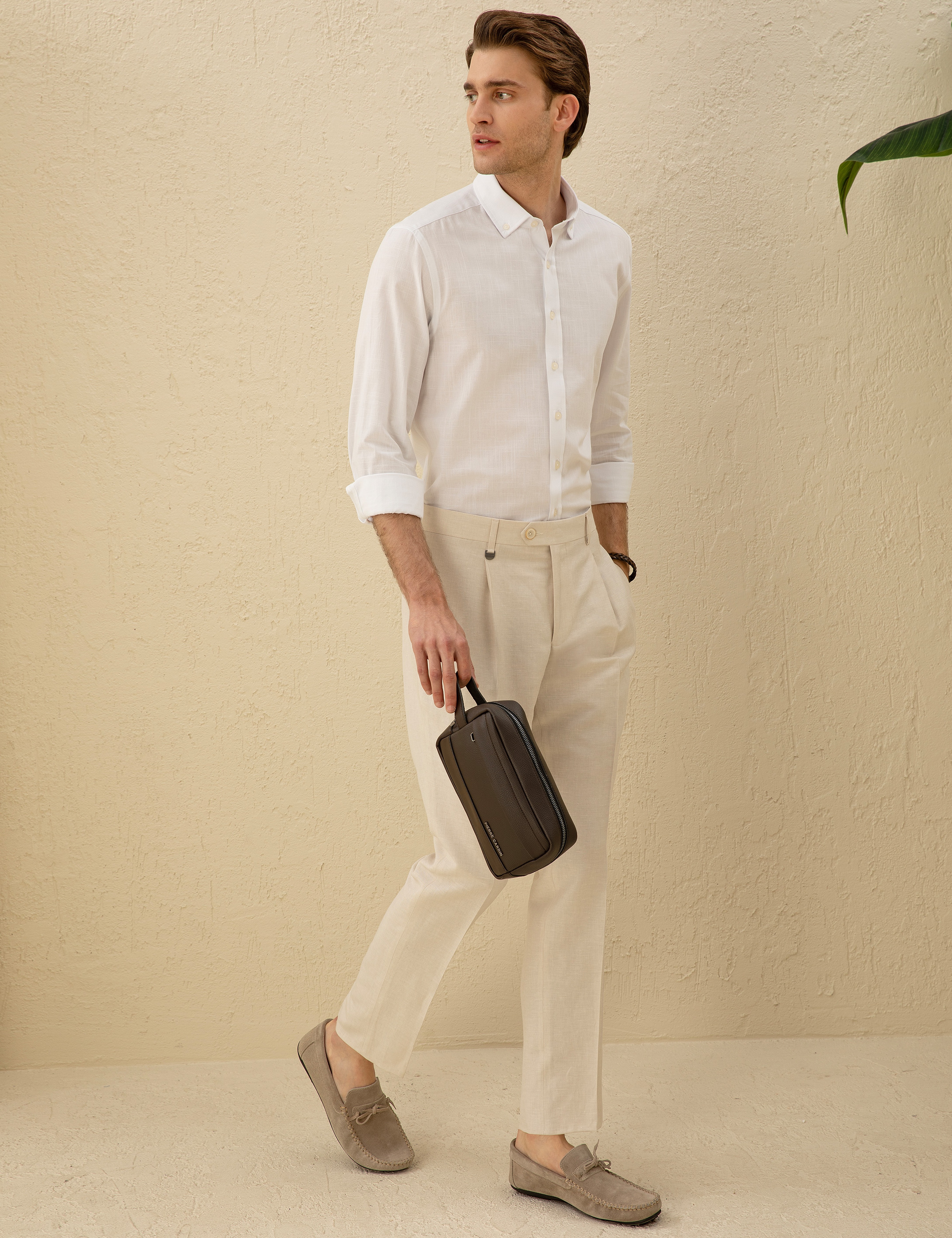 Bej Slim Fit Pileli Keten Karışımlı Pantolon - Image 3