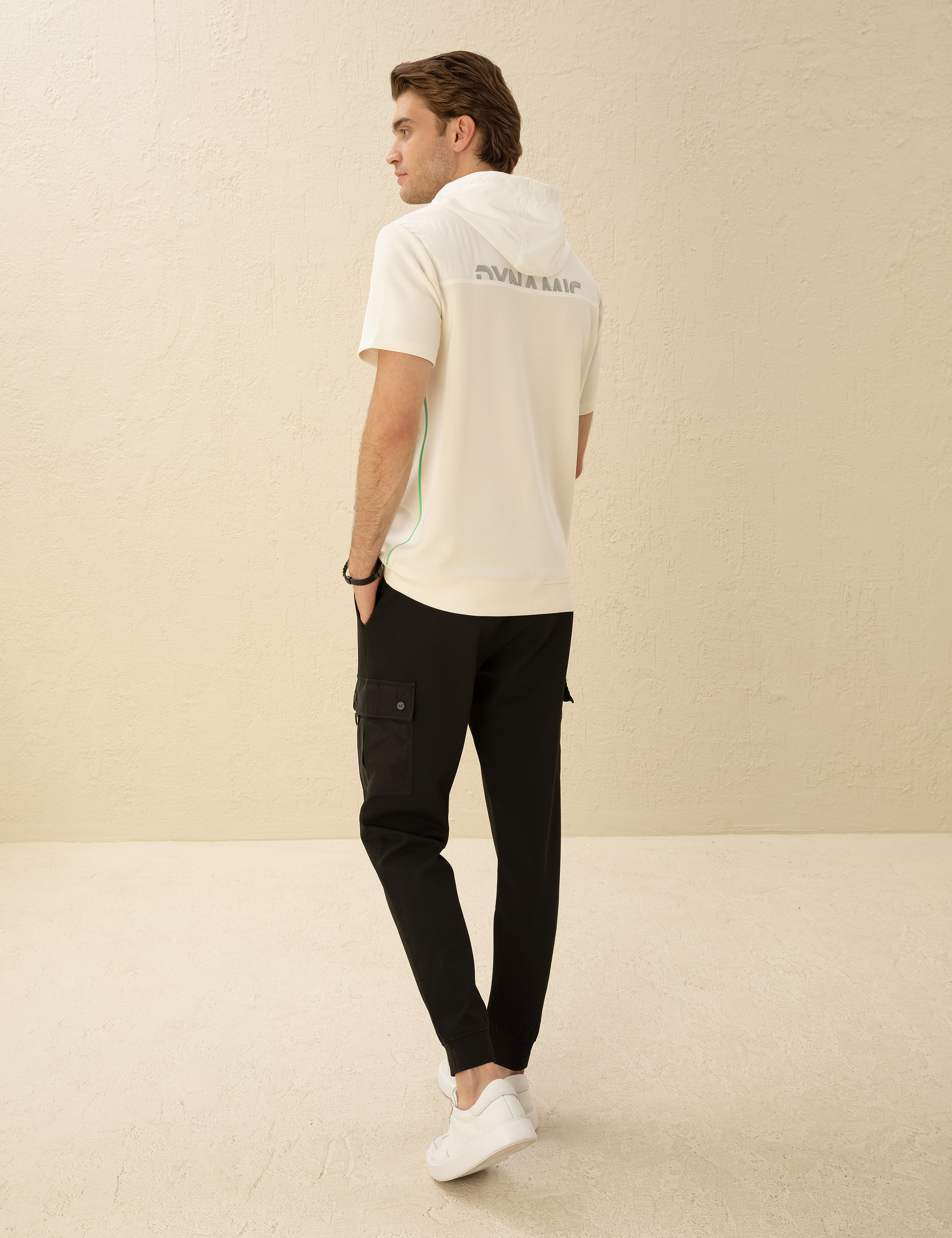 Siyah Carrot Fit Eşofman Altı - Image 4
