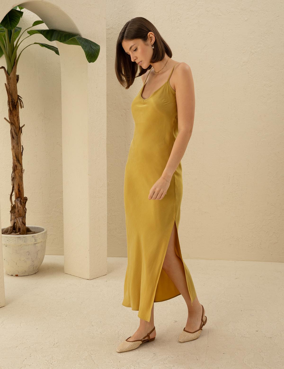 Yeşil Slim Fit Yırtmaç Detaylı Dokuma Elbise - 50273056019