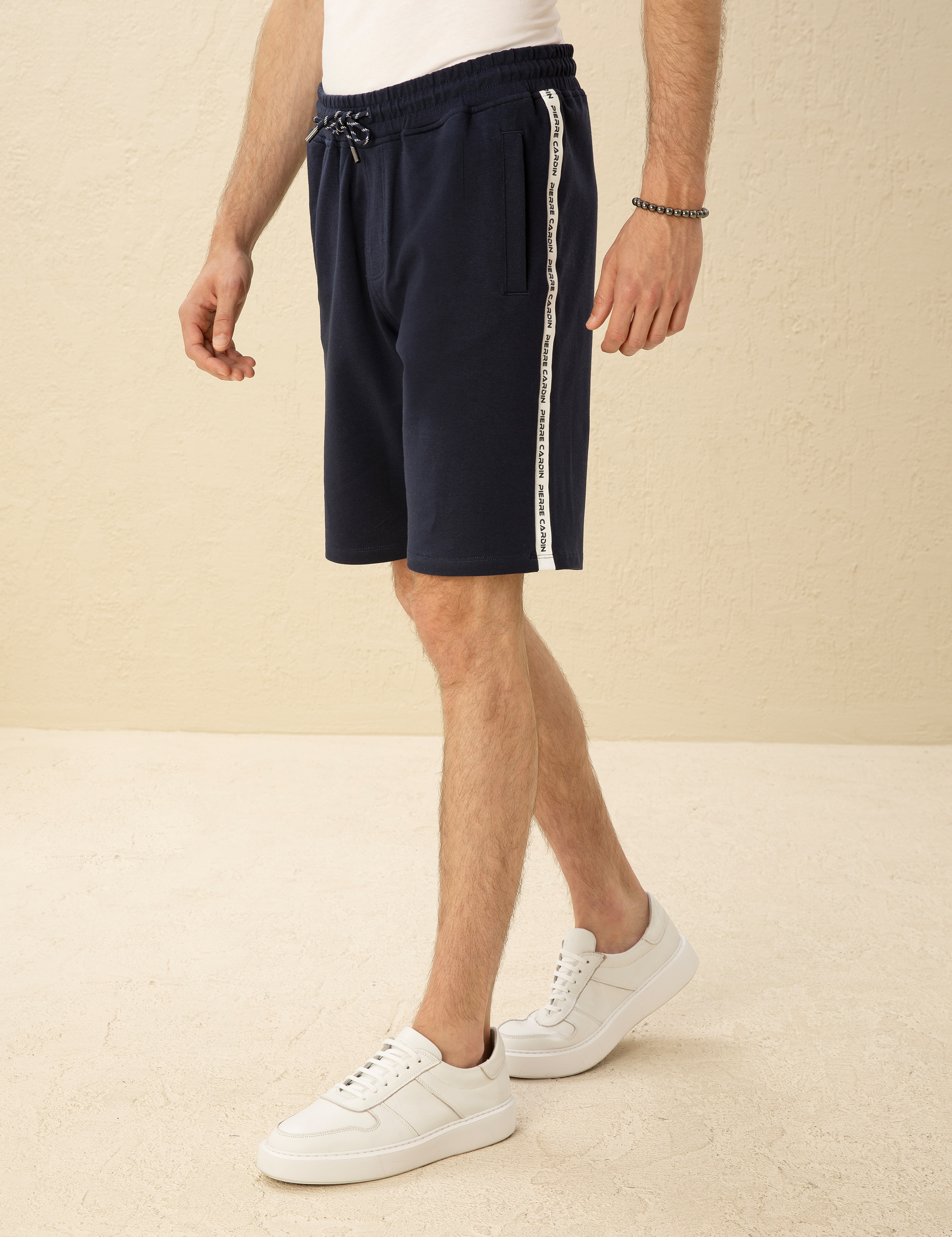 Lacivert Slim Fit Örme Şort - Image 2