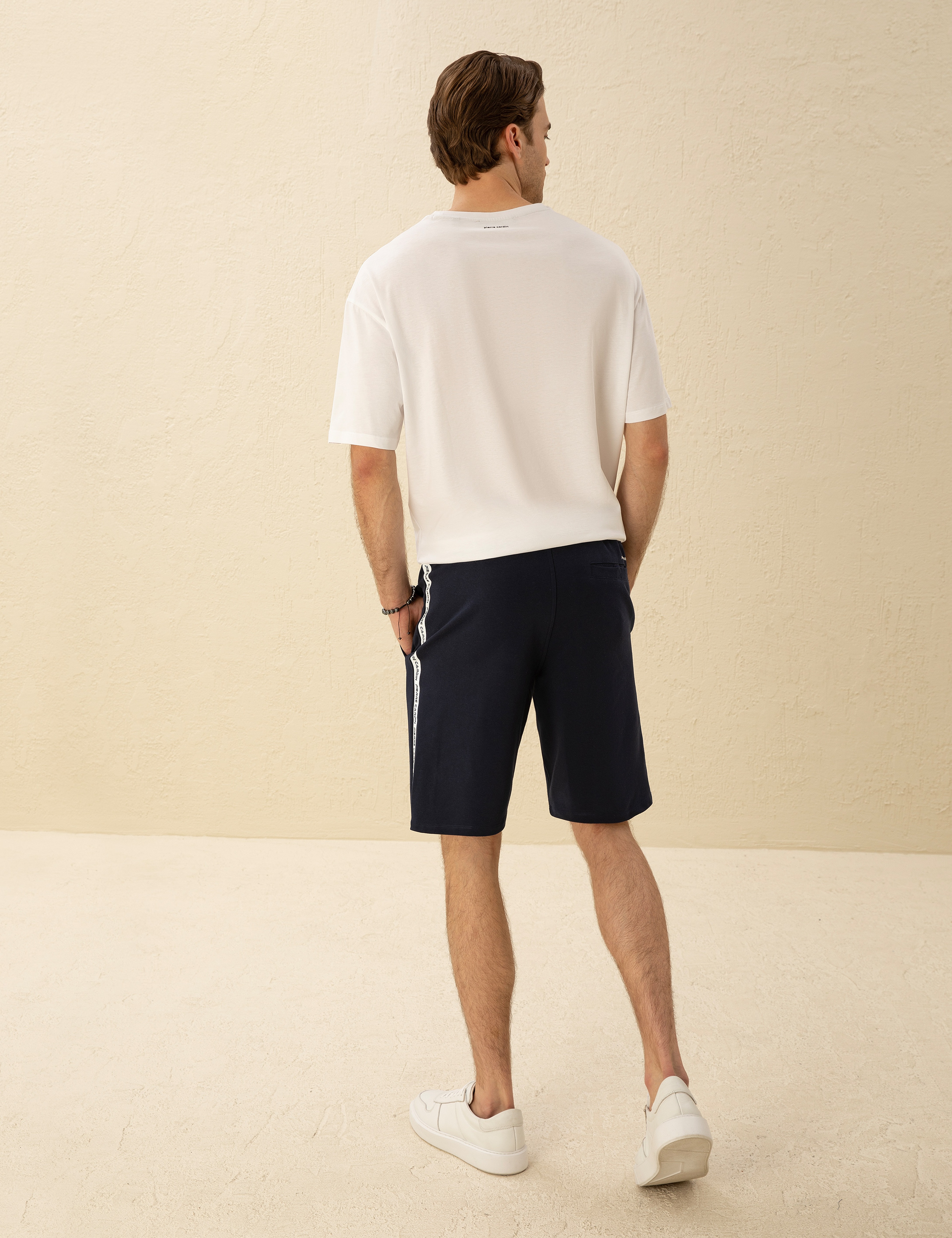 Lacivert Slim Fit Örme Şort - Image 4