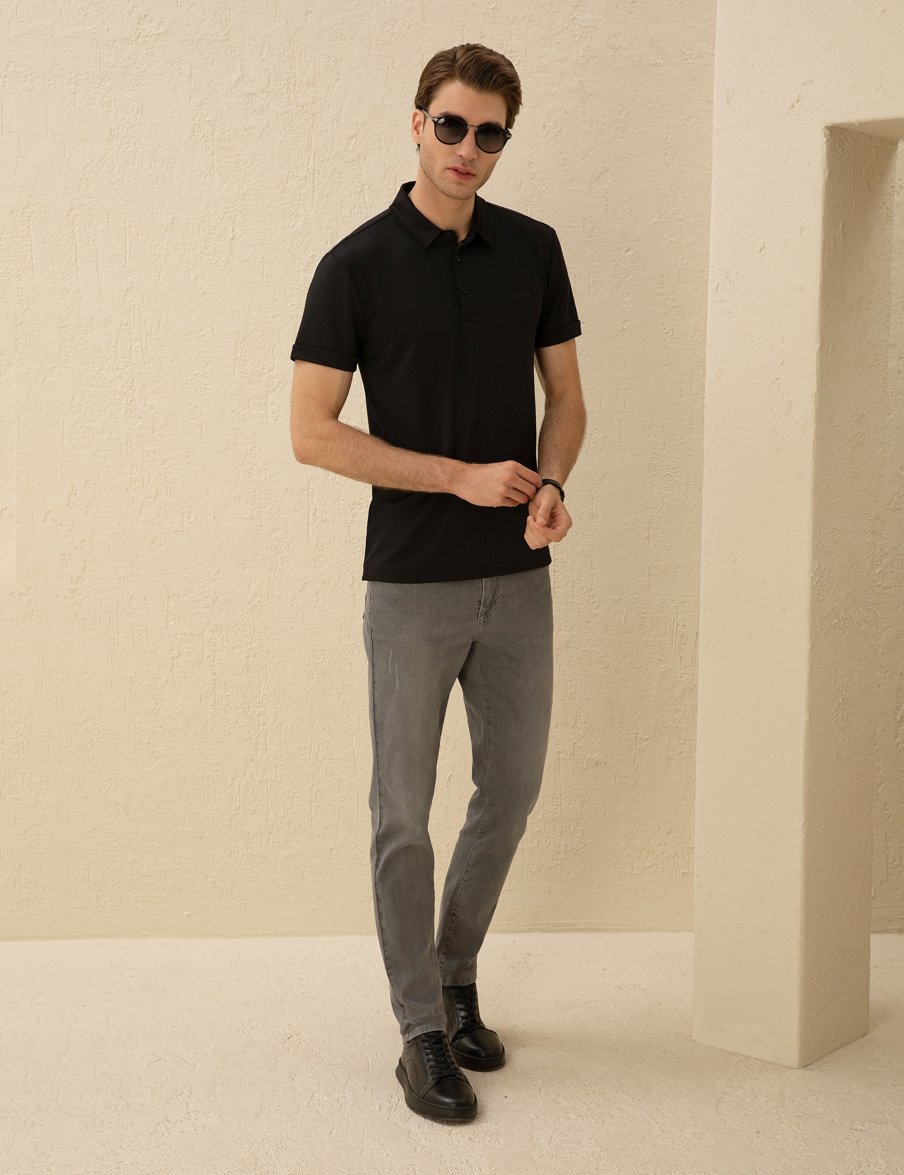 Siyah Slim Fit Tişört